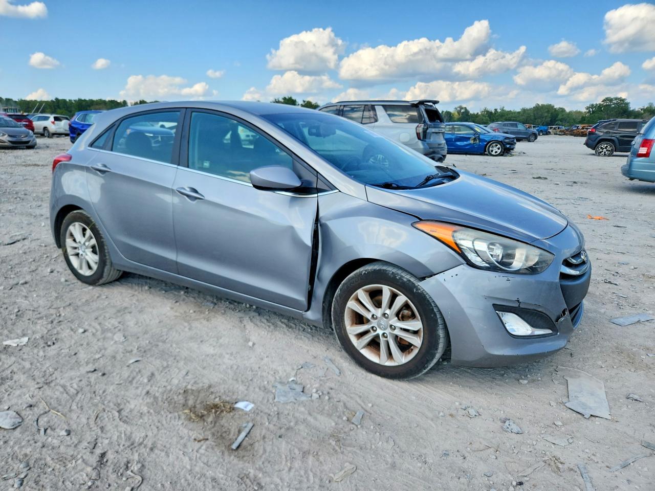 2013 Hyundai Elantra Gt Base Gray vin: KMHD35LE9DU146386