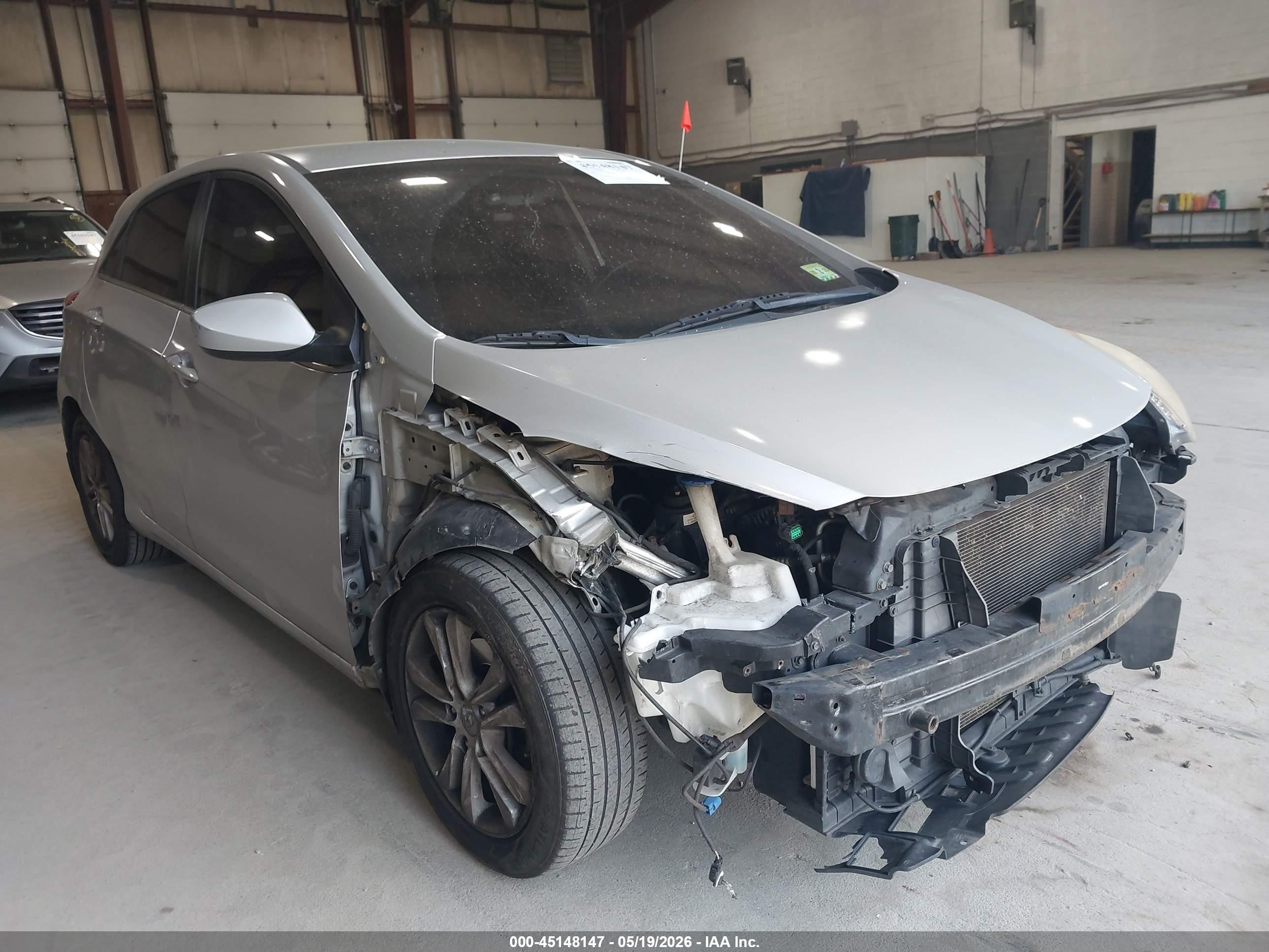 2013 Hyundai Elantra Gt   Gray vin: KMHD35LE9DU147117