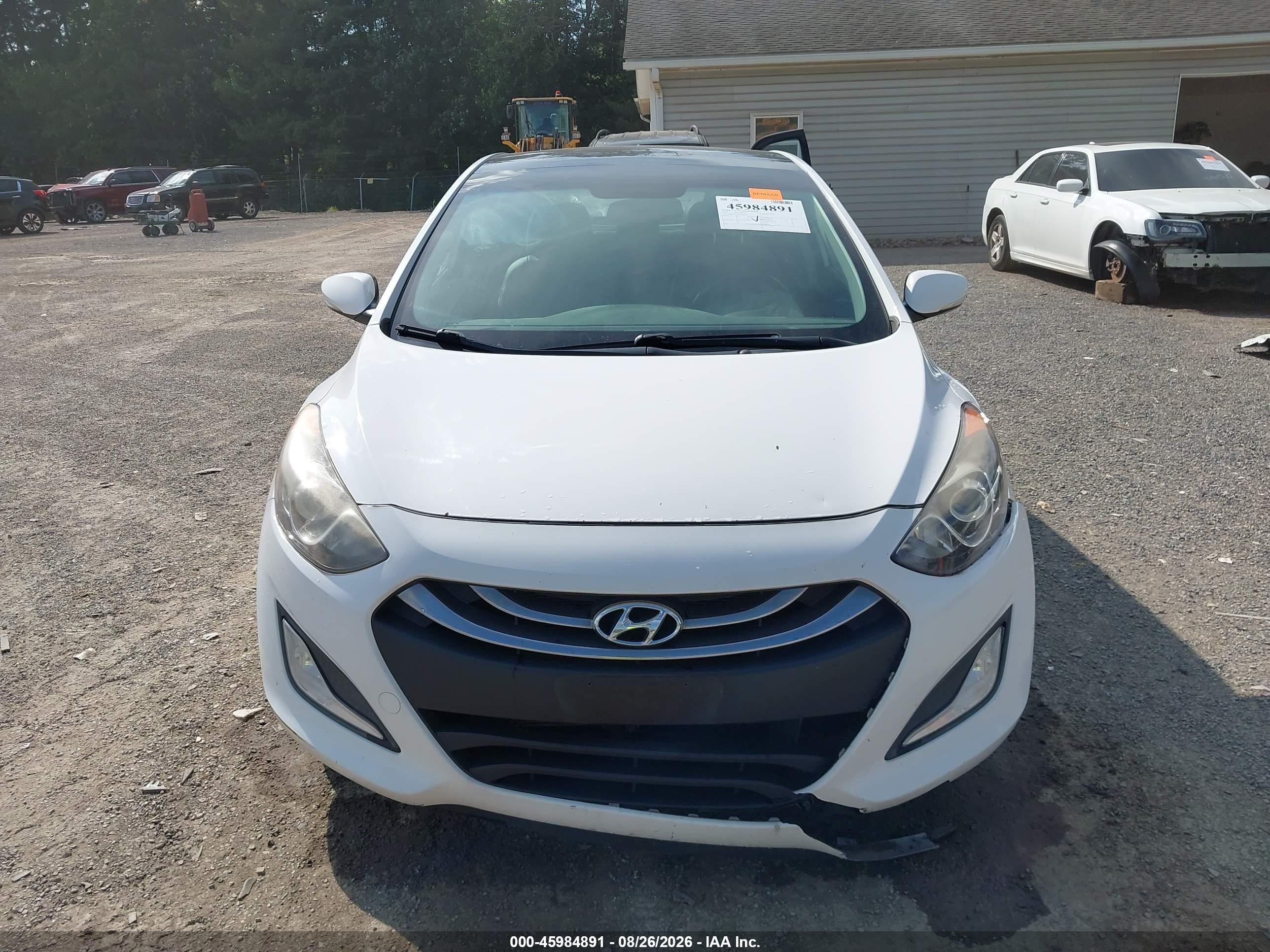 2013 Hyundai Elantra Gt Base W/blue Белый vin: KMHD35LE9DU148140