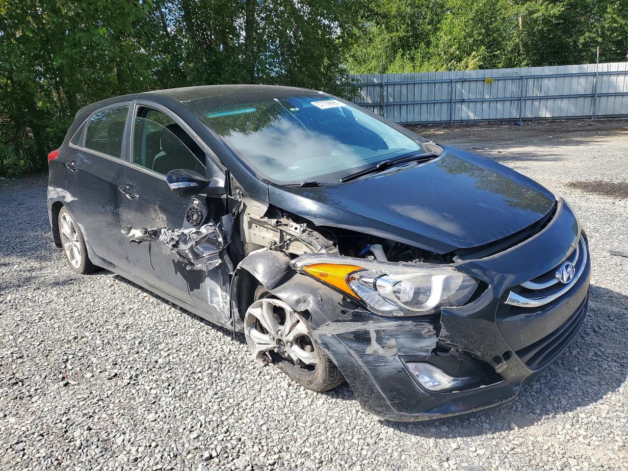 2013 Hyundai Elantra Gt Base Black vin: KMHD35LEXDU058382