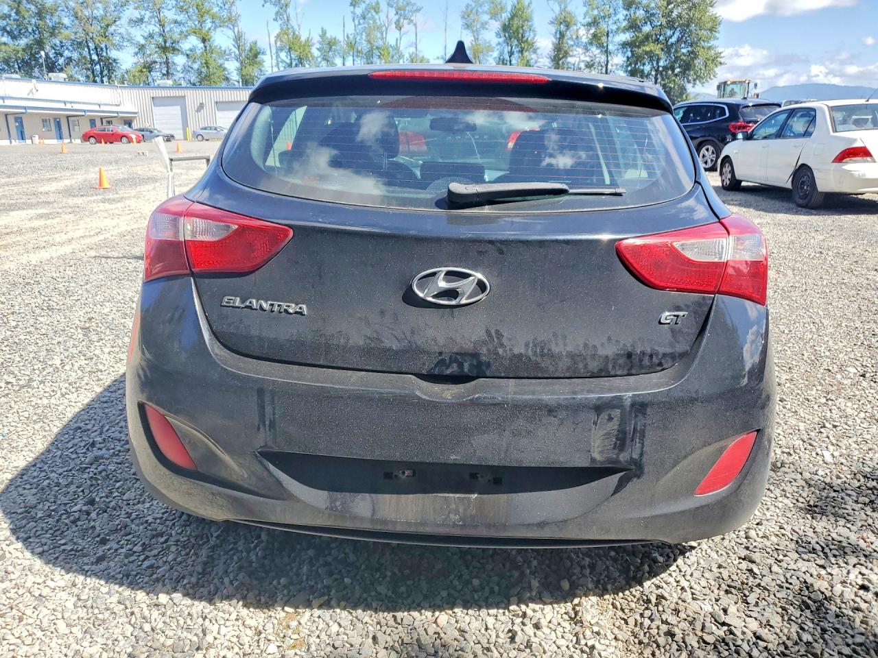2013 Hyundai Elantra Gt Base Black vin: KMHD35LEXDU058382