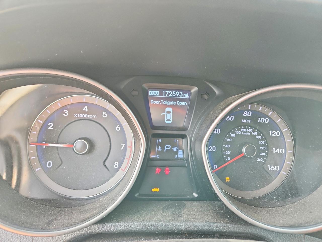 2013 Hyundai Elantra Gt Base Silver vin: KMHD35LEXDU061377