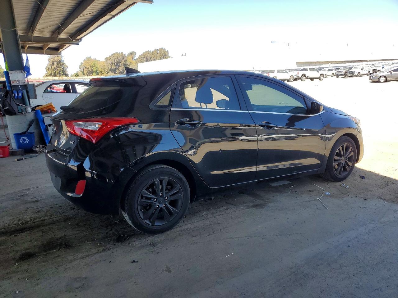 2013 Hyundai Elantra Gt Base Black vin: KMHD35LEXDU075408