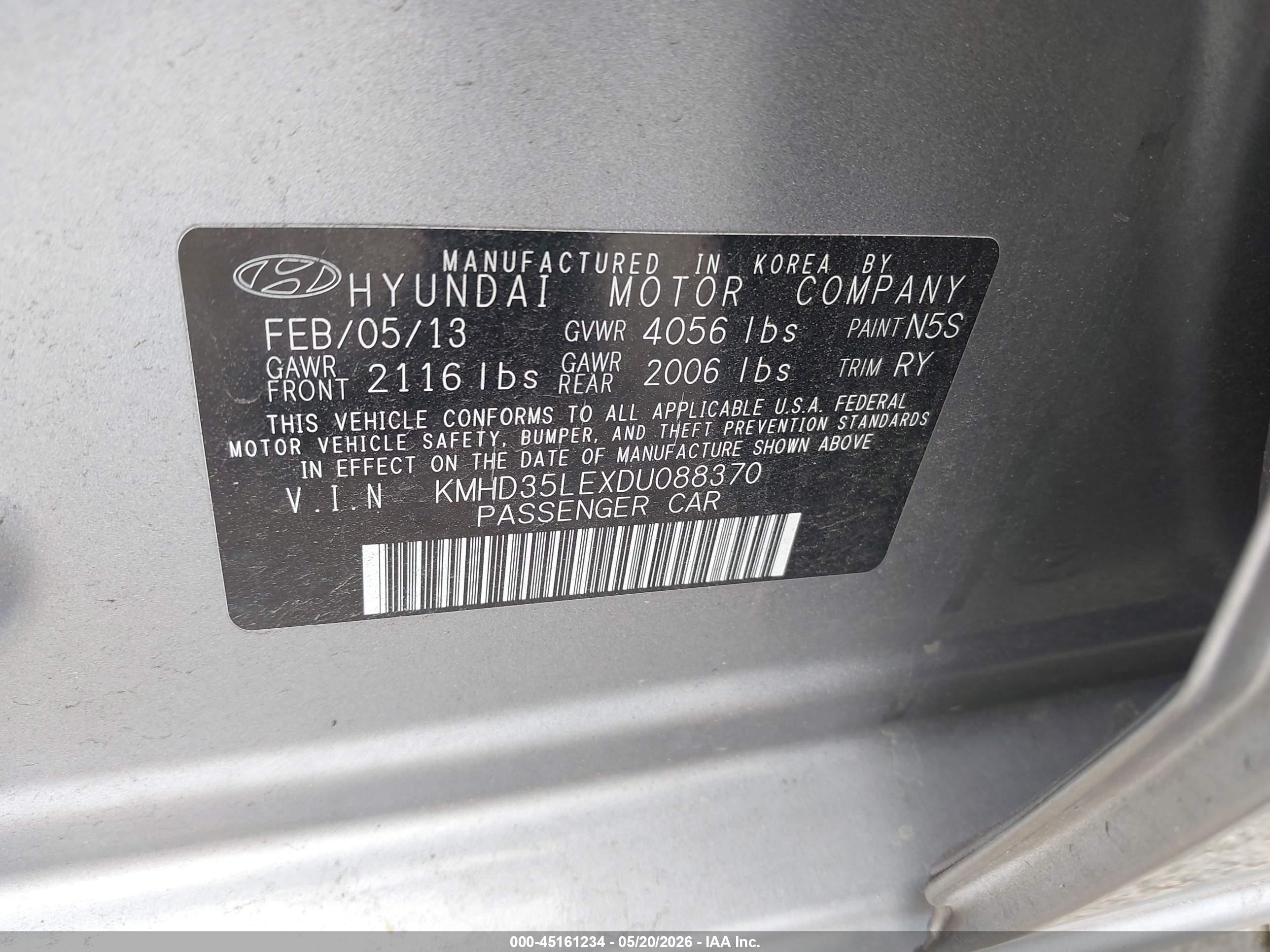 2013 Hyundai Elantra Gt   Silver vin: KMHD35LEXDU088370