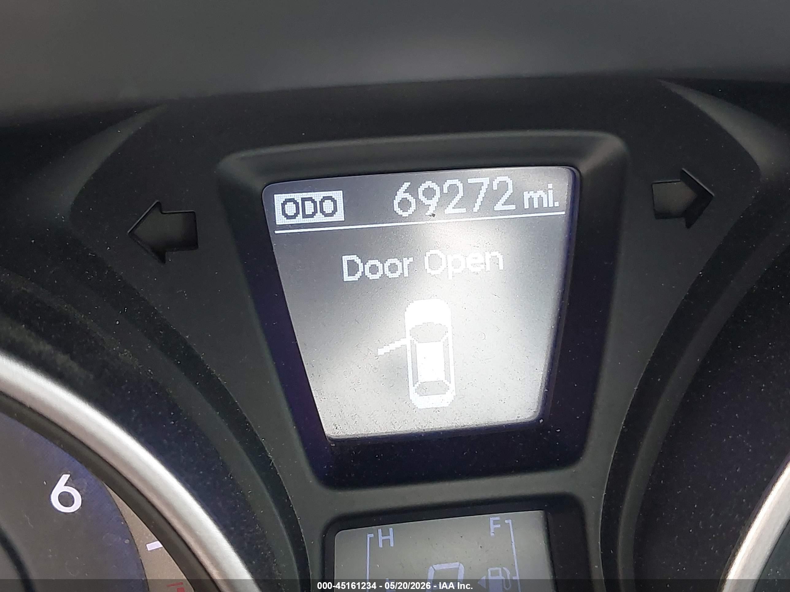 2013 Hyundai Elantra Gt   Silver vin: KMHD35LEXDU088370