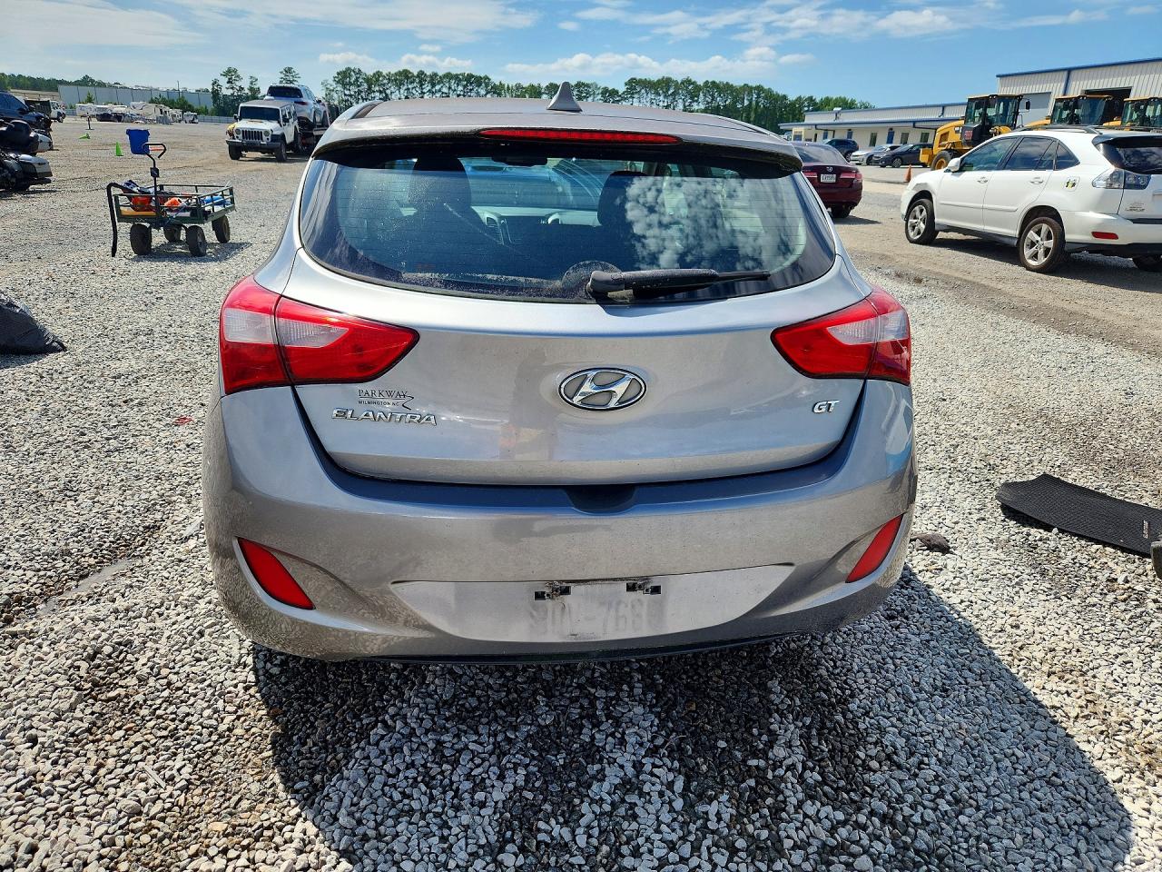 2013 Hyundai Elantra Gt Base Gray vin: KMHD35LEXDU093200