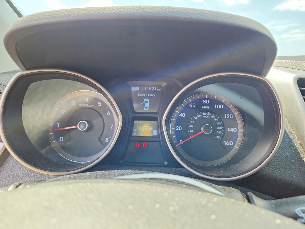 2013 Hyundai Elantra Gt Base Gray vin: KMHD35LEXDU093200