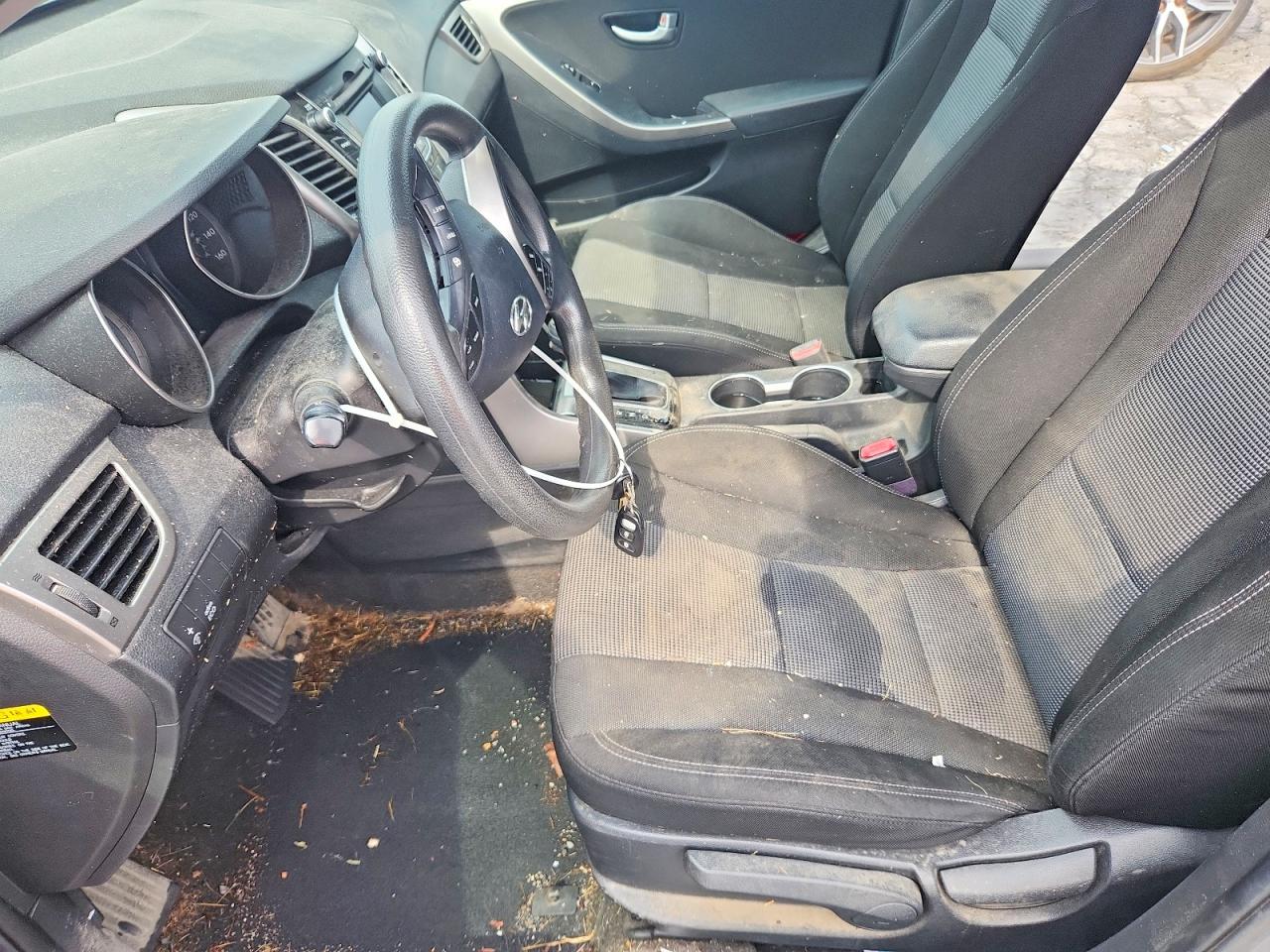 2013 Hyundai Elantra Gt Base Gray vin: KMHD35LEXDU107516