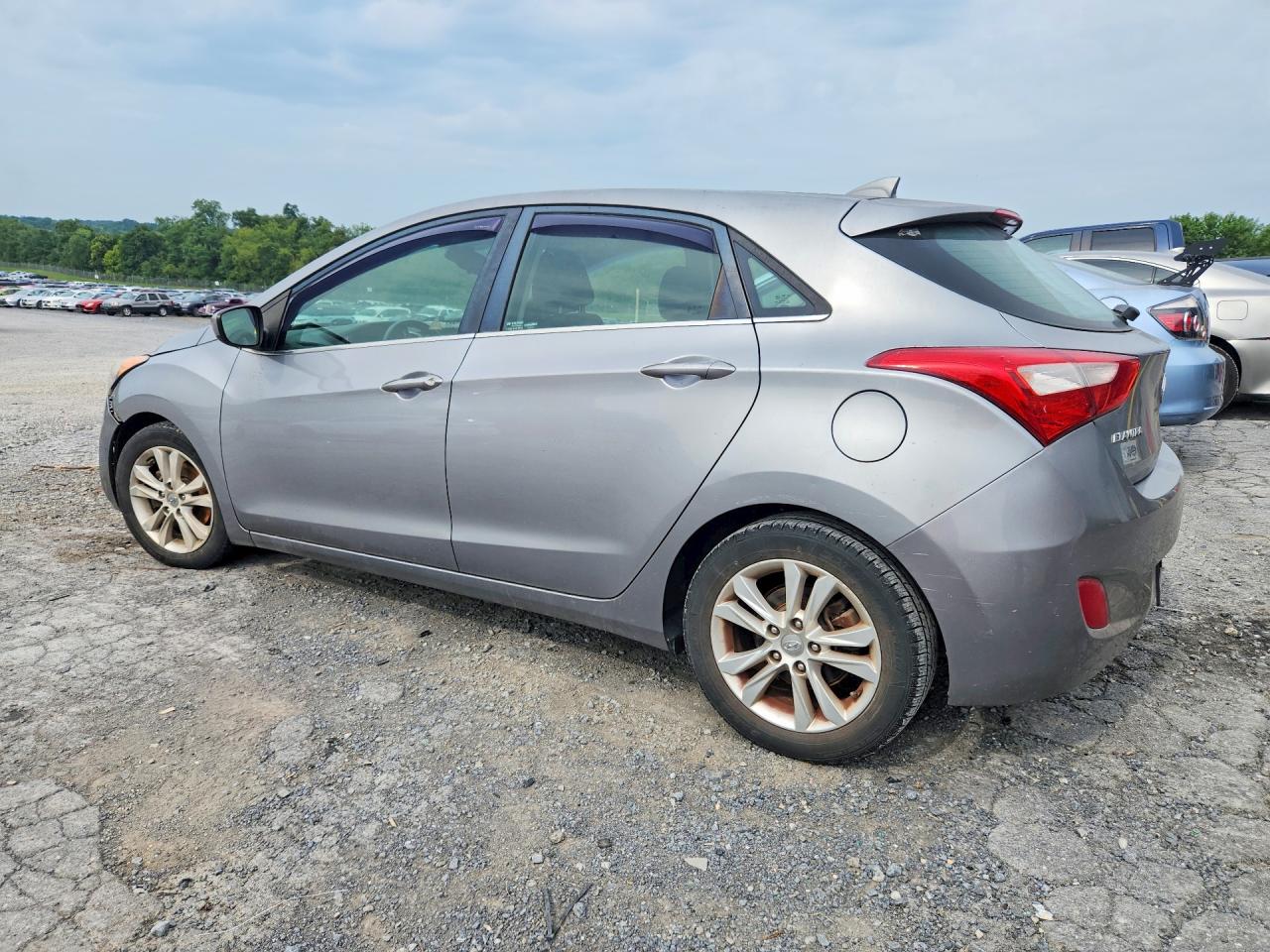 2013 Hyundai Elantra Gt Base Gray vin: KMHD35LEXDU107516