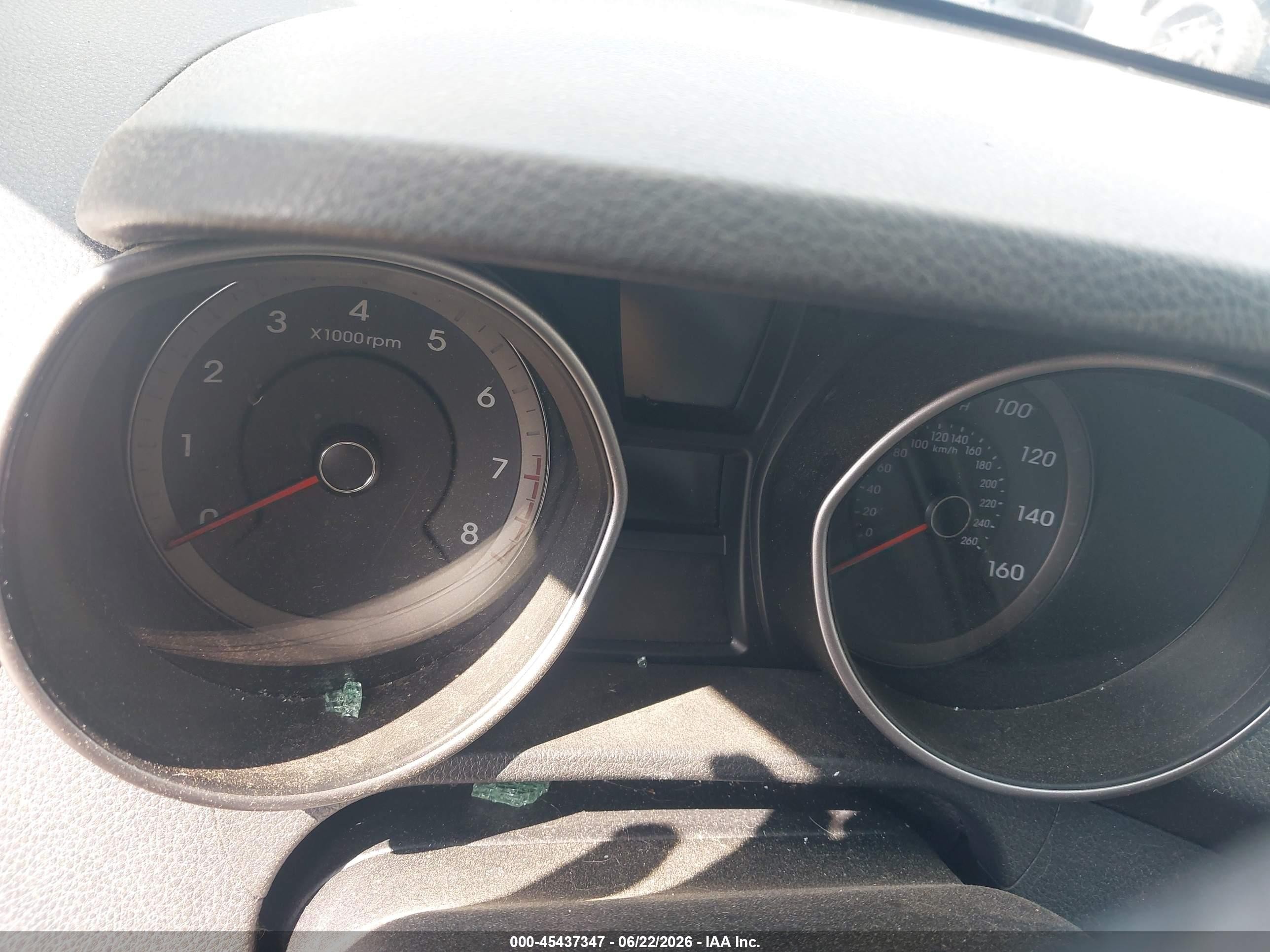 2013 Hyundai Elantra Gt   Серебряный vin: KMHD35LEXDU122534