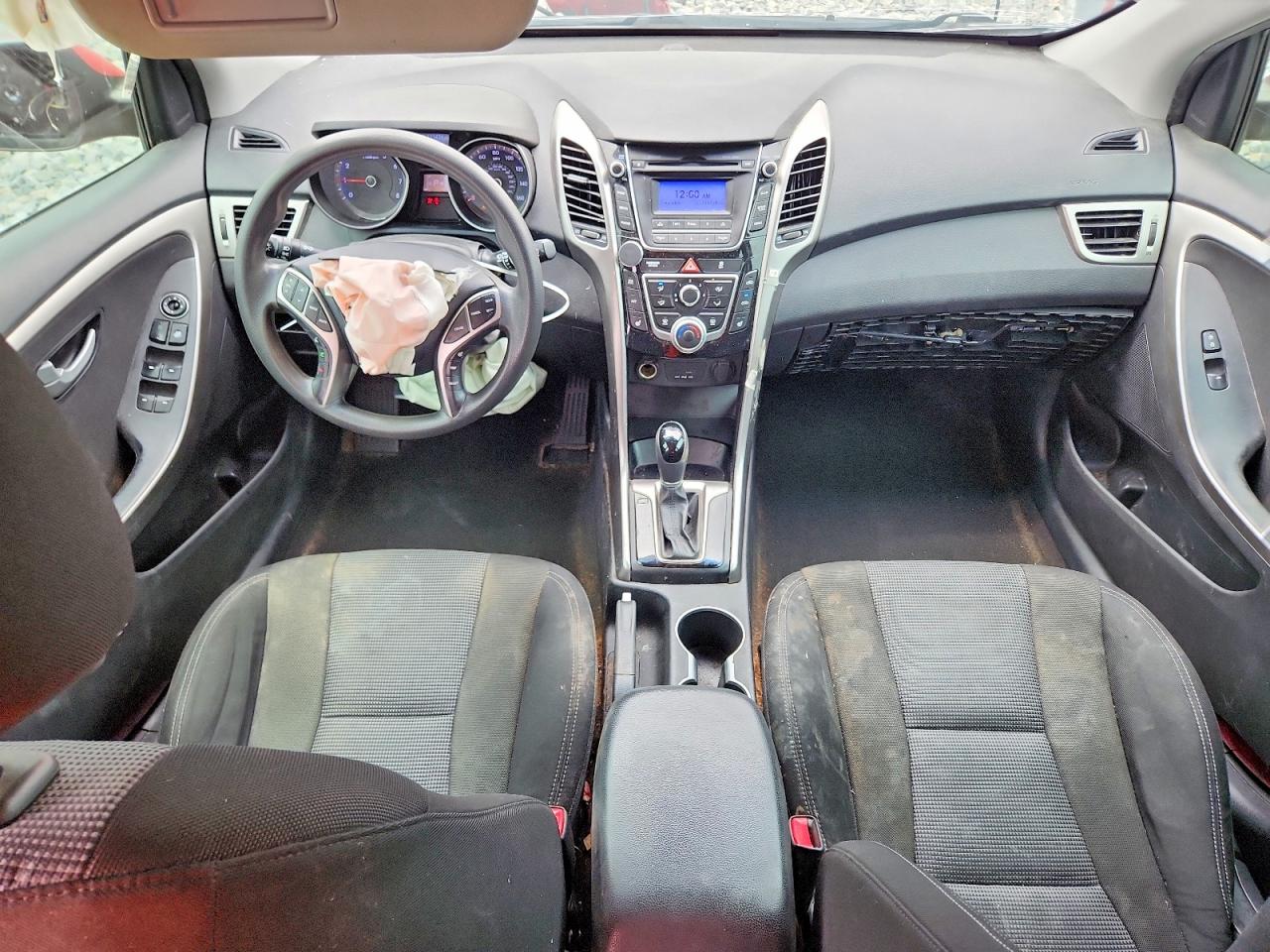 2013 Hyundai Elantra Gt Base Red vin: KMHD35LEXDU134683