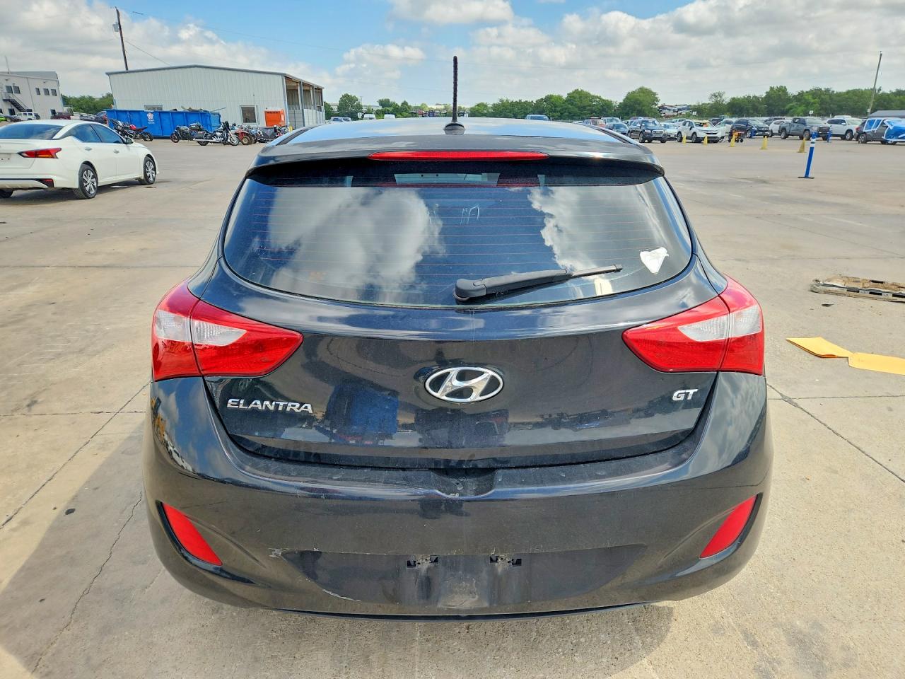 2014 Hyundai Elantra Gt Base Black vin: KMHD35LH0EU181510