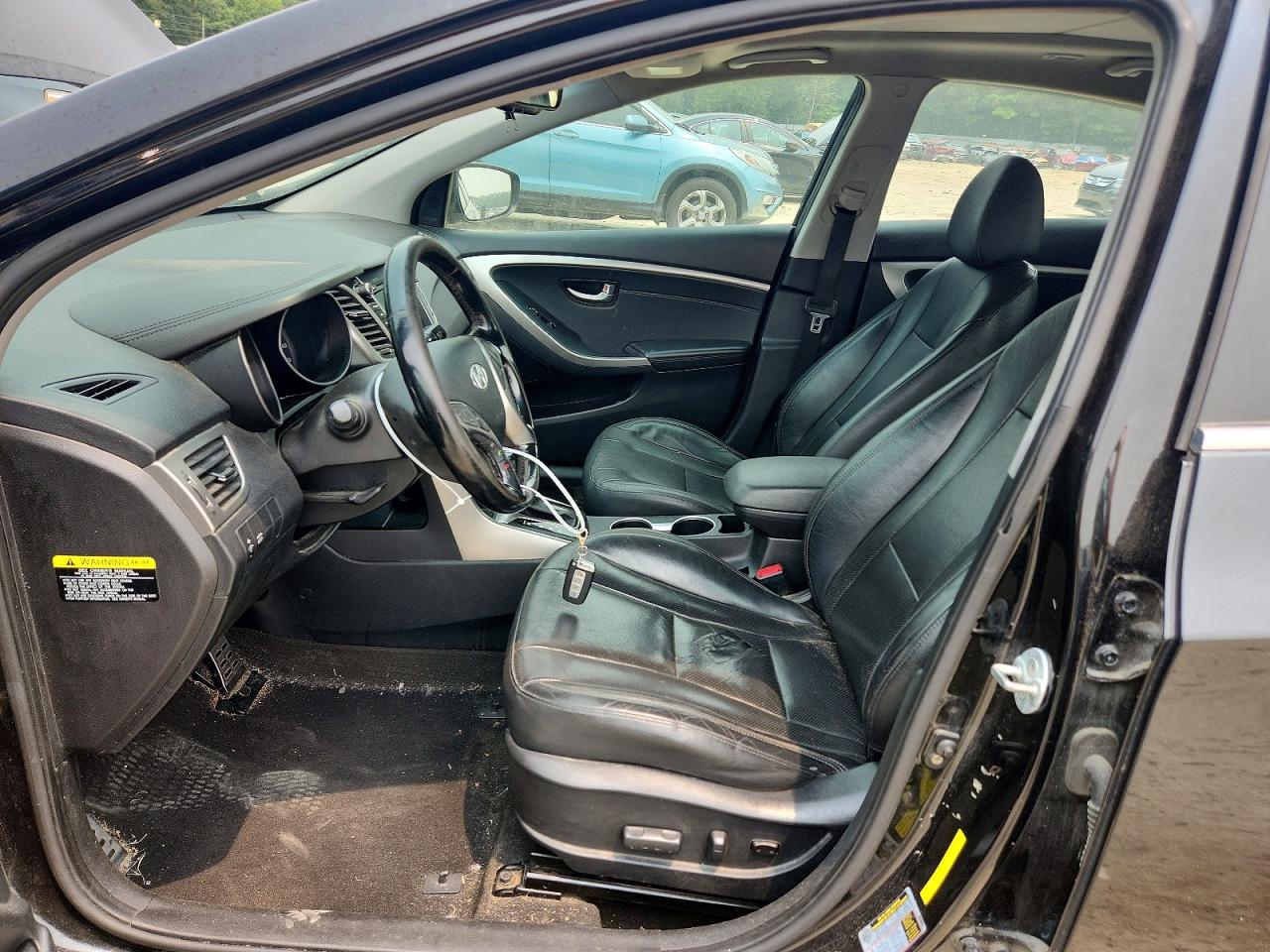 2014 Hyundai Elantra Gt Base Black vin: KMHD35LH0EU209144