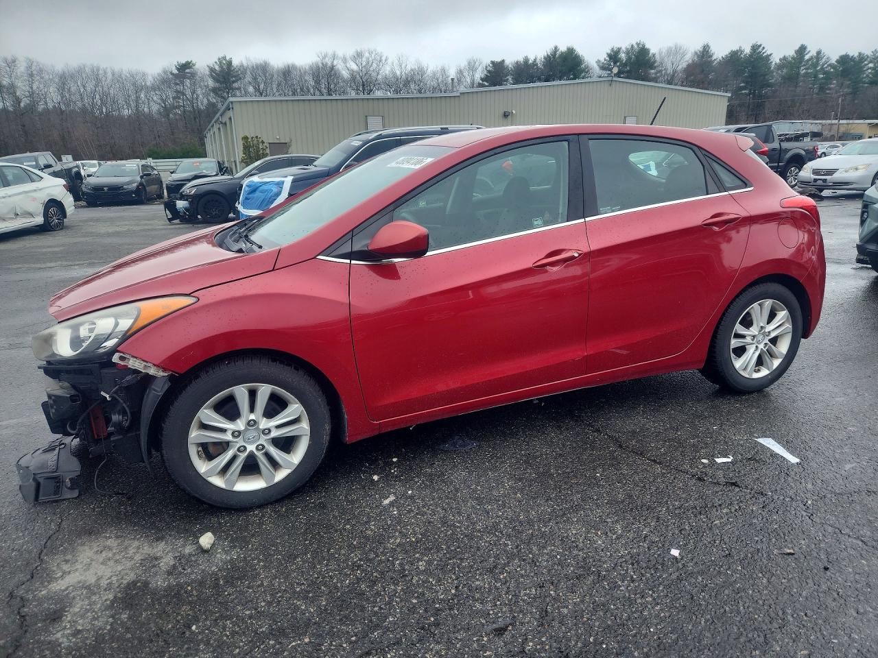 2014 Hyundai Elantra Gt Base Red vin: KMHD35LH0EU210133