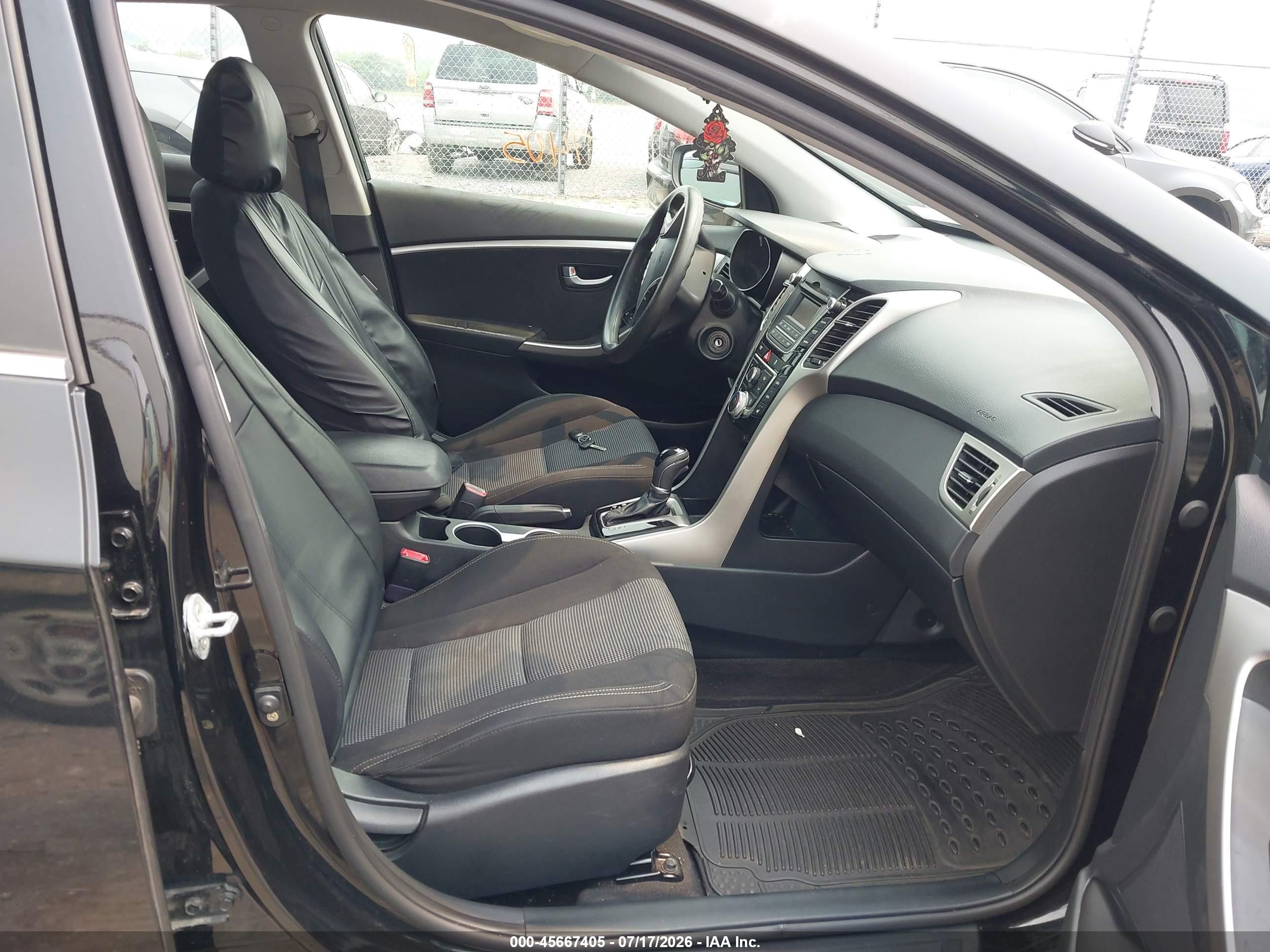 2014 Hyundai Elantra Gt   Black vin: KMHD35LH0EU211072