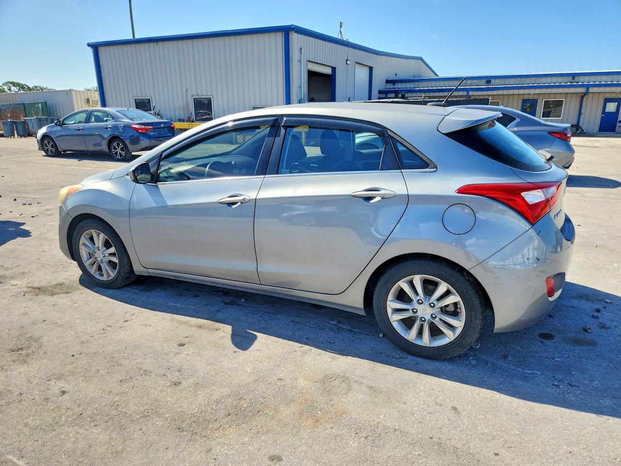 2014 Hyundai Elantra Gt Base Gray vin: KMHD35LH0EU227840