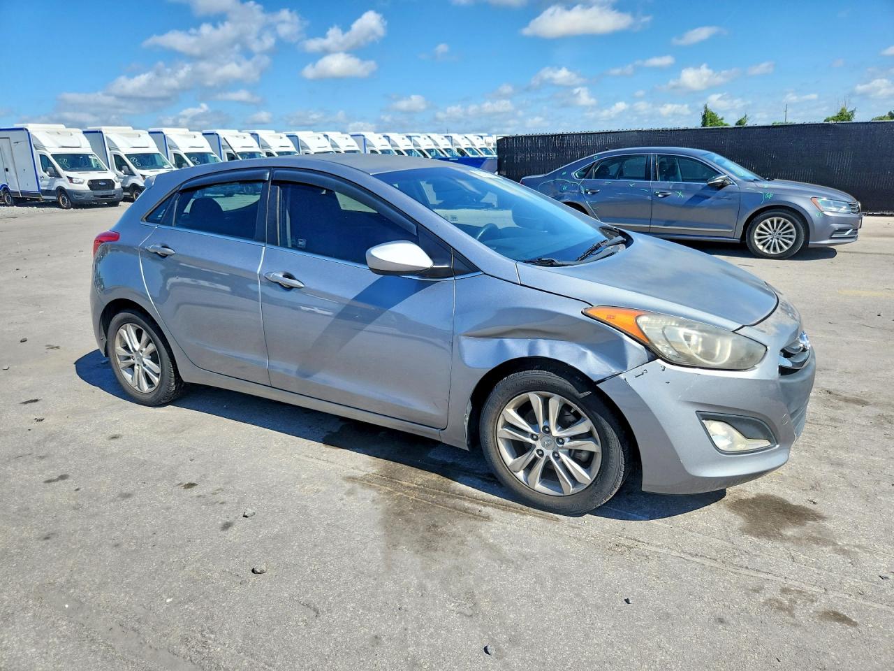 2014 Hyundai Elantra Gt Base Gray vin: KMHD35LH0EU227840