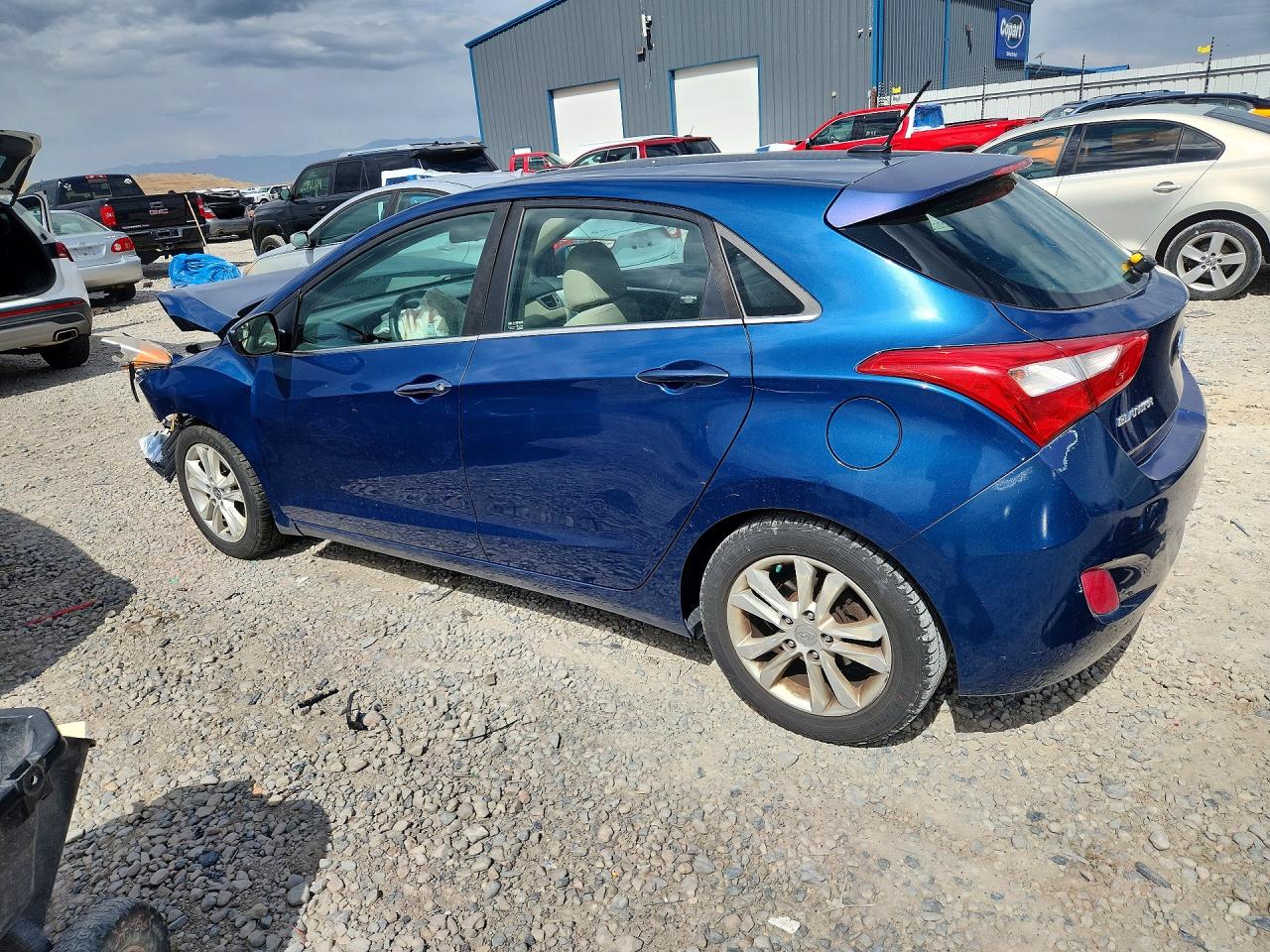 2014 Hyundai Elantra Gt Base Blue vin: KMHD35LH0EU229779