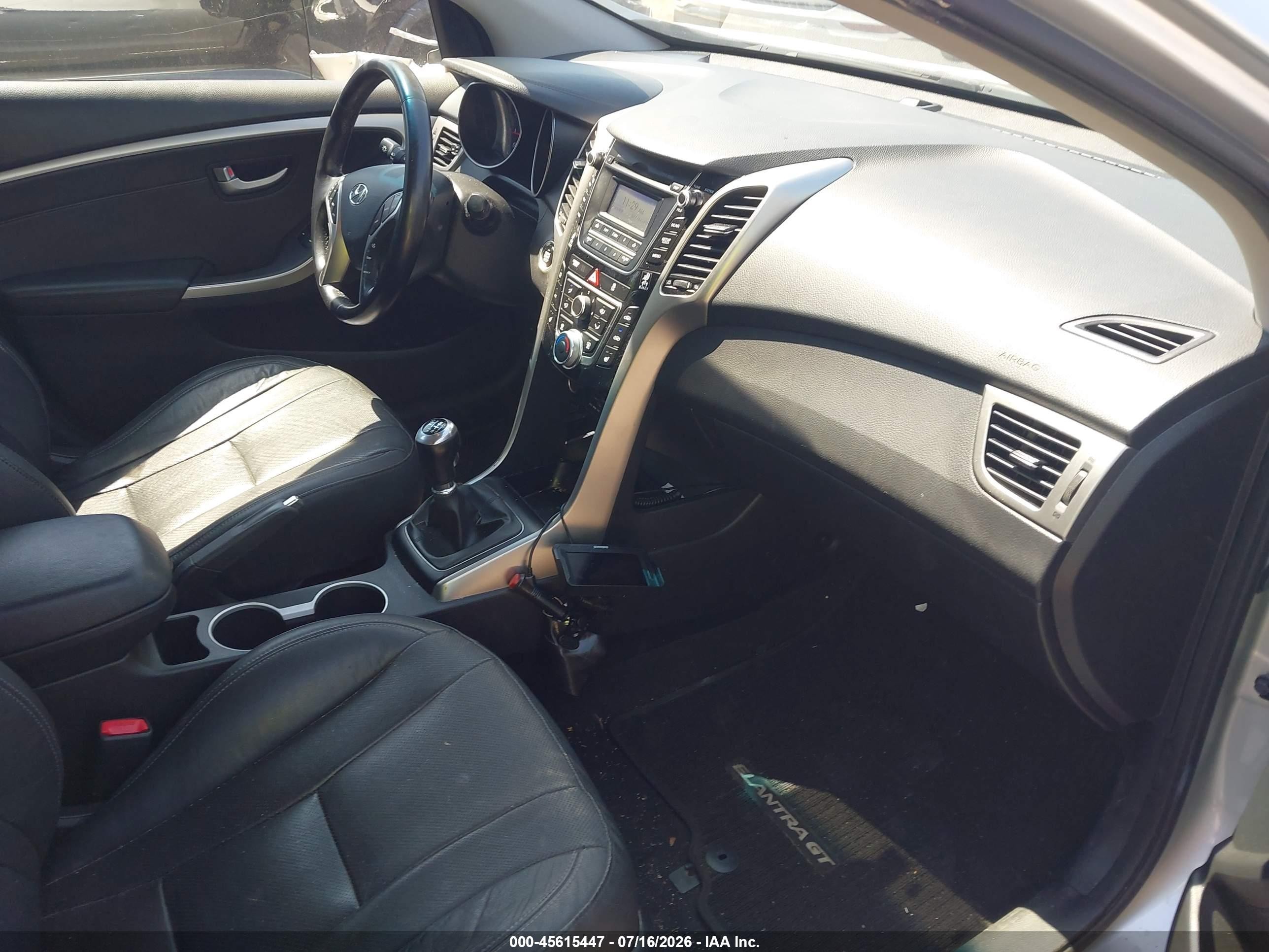 2014 Hyundai Elantra Gt   Серебряный vin: KMHD35LH1EU160715