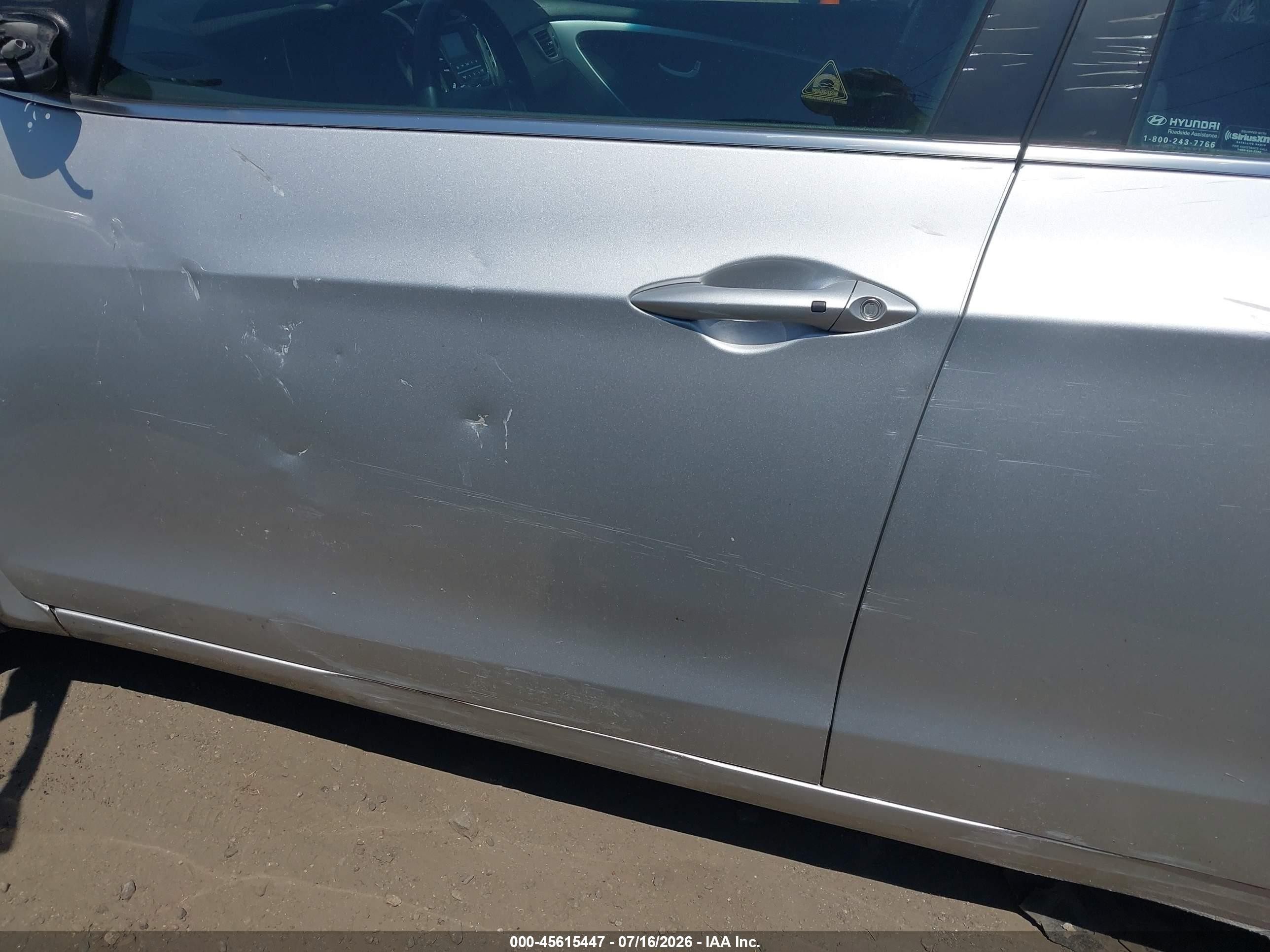 2014 Hyundai Elantra Gt   Серебряный vin: KMHD35LH1EU160715