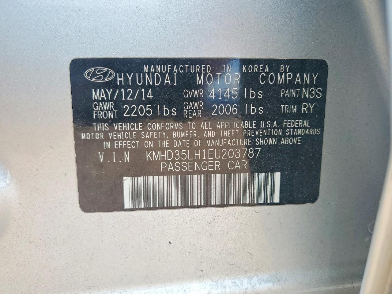2014 Hyundai Elantra Gt Base Silver vin: KMHD35LH1EU203787