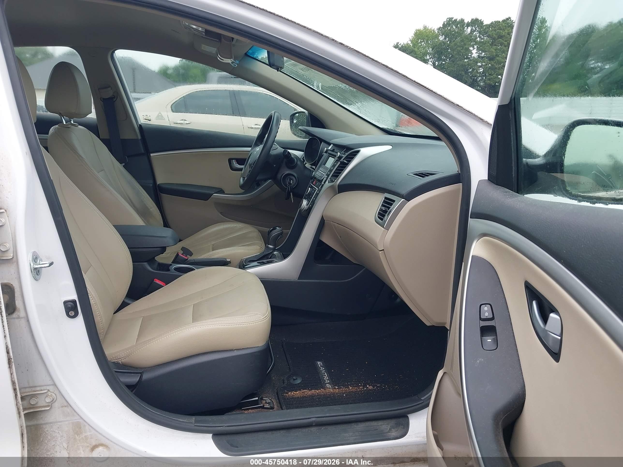 2014 Hyundai Elantra Gt   White vin: KMHD35LH1EU211243