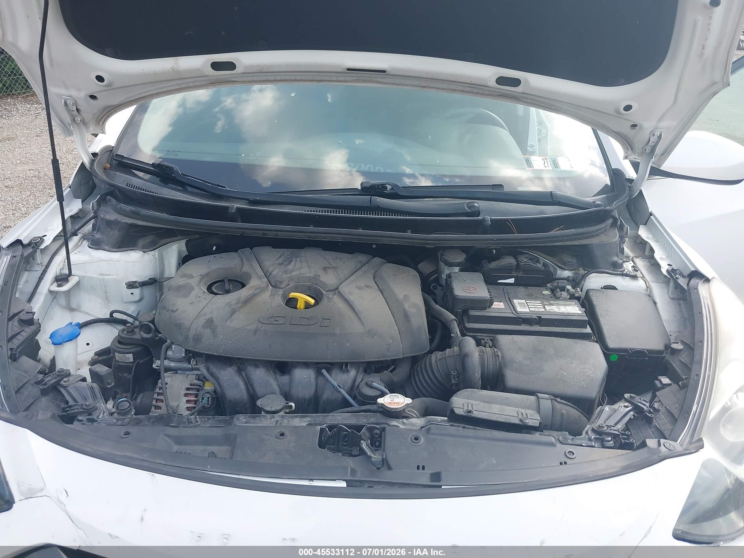 2014 Hyundai Elantra Gt   Белый vin: KMHD35LH1EU215101