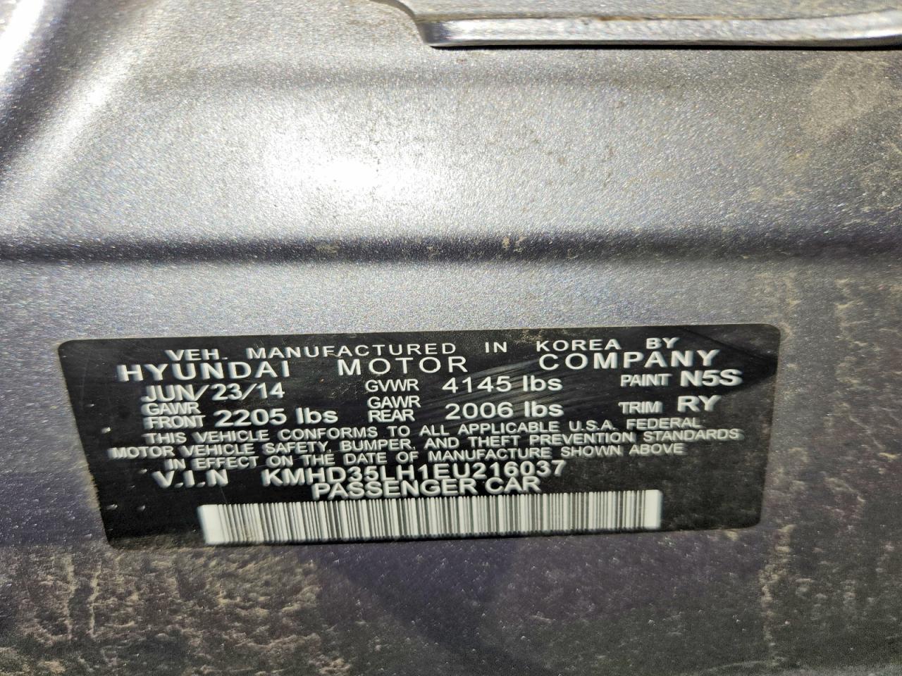2014 Hyundai Elantra Gt Base Silver vin: KMHD35LH1EU216037