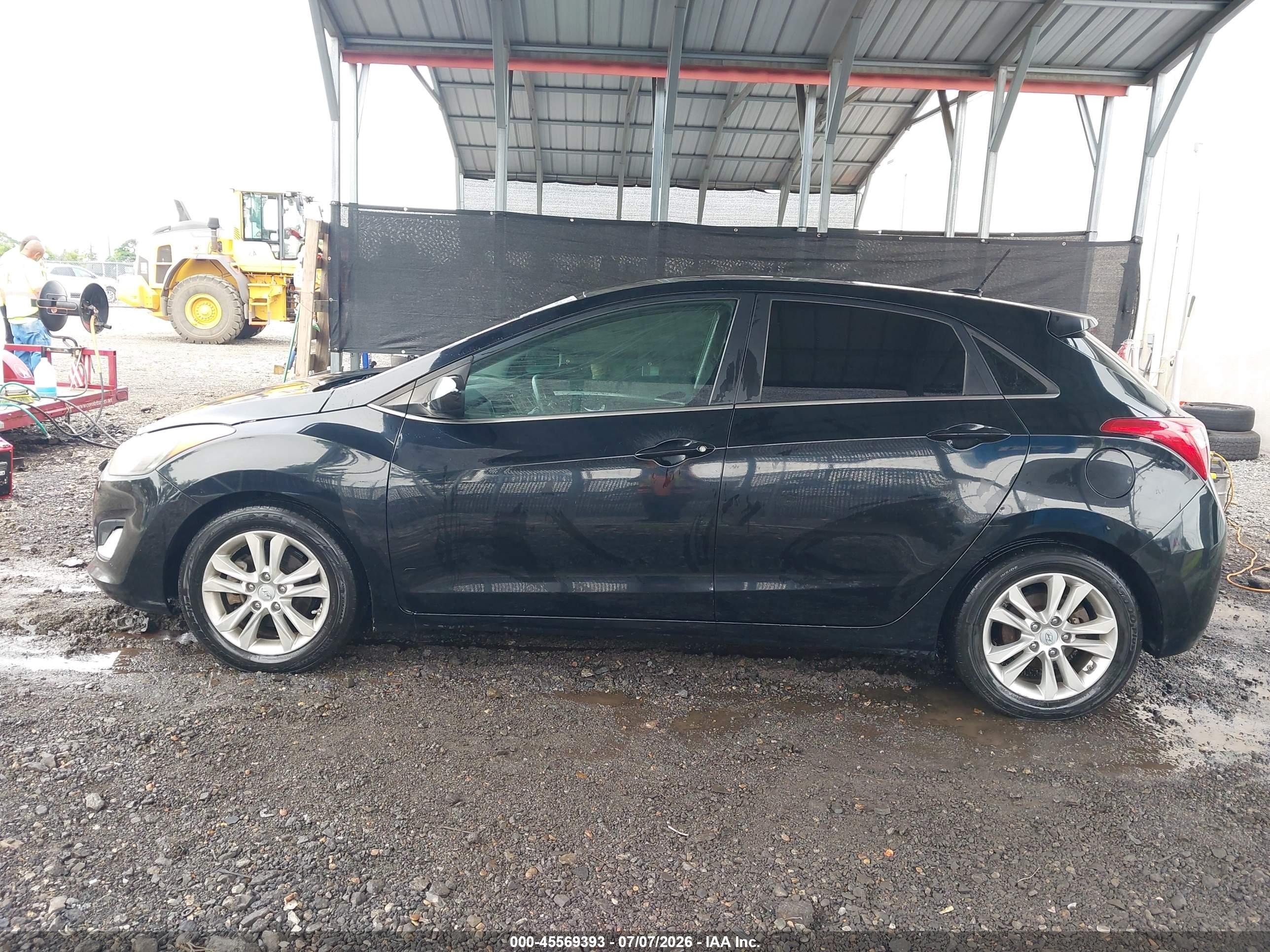 2014 Hyundai Elantra Gt   Black vin: KMHD35LH1EU233288