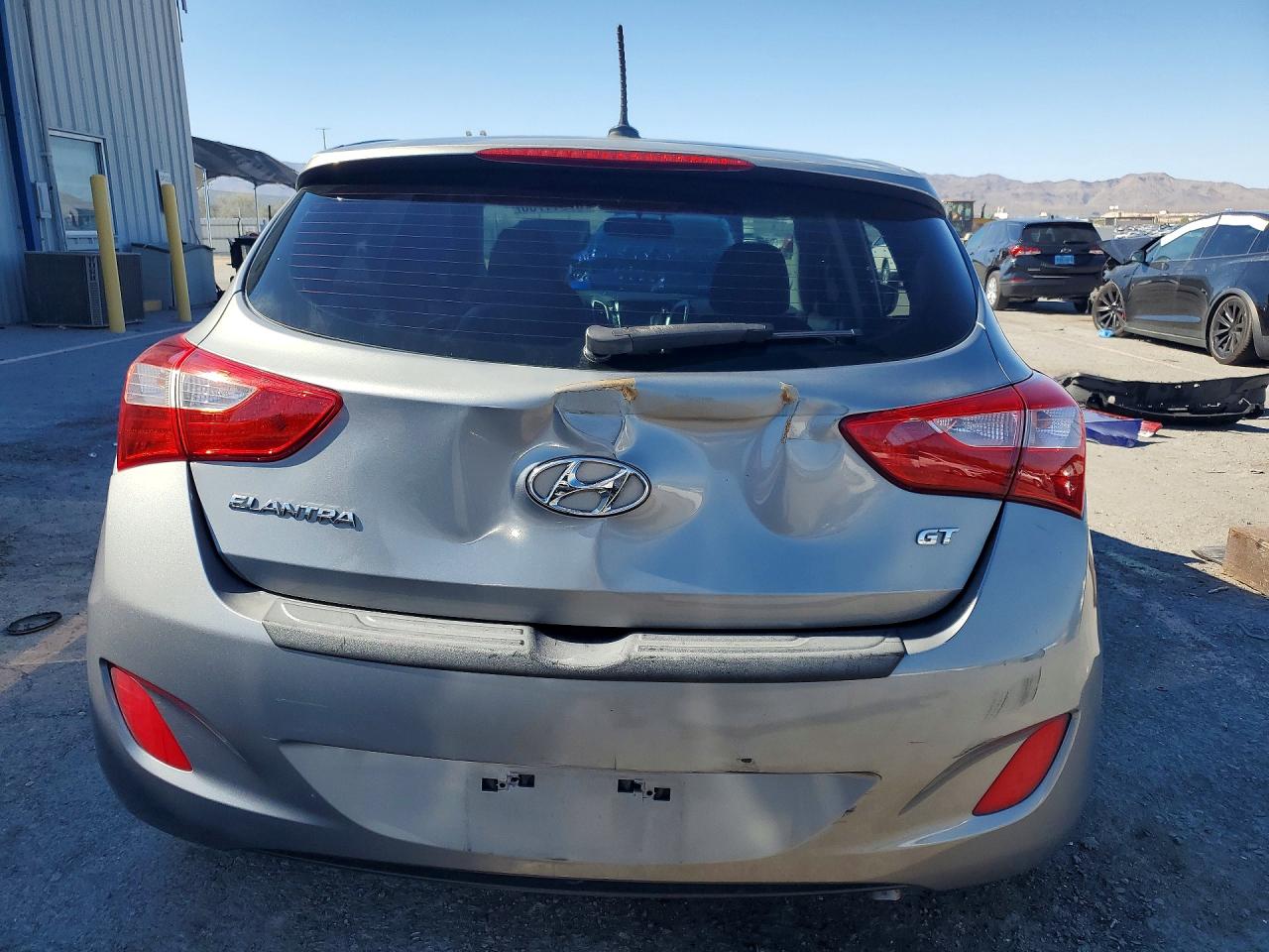 2014 Hyundai Elantra Gt Base Gray vin: KMHD35LH1EU234909
