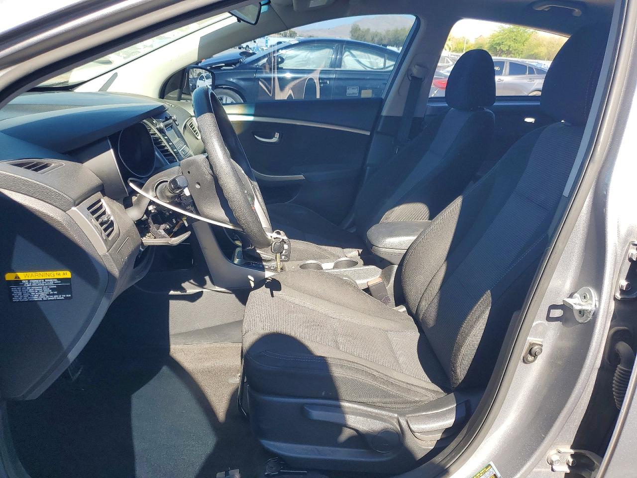 2014 Hyundai Elantra Gt Base Gray vin: KMHD35LH1EU234909