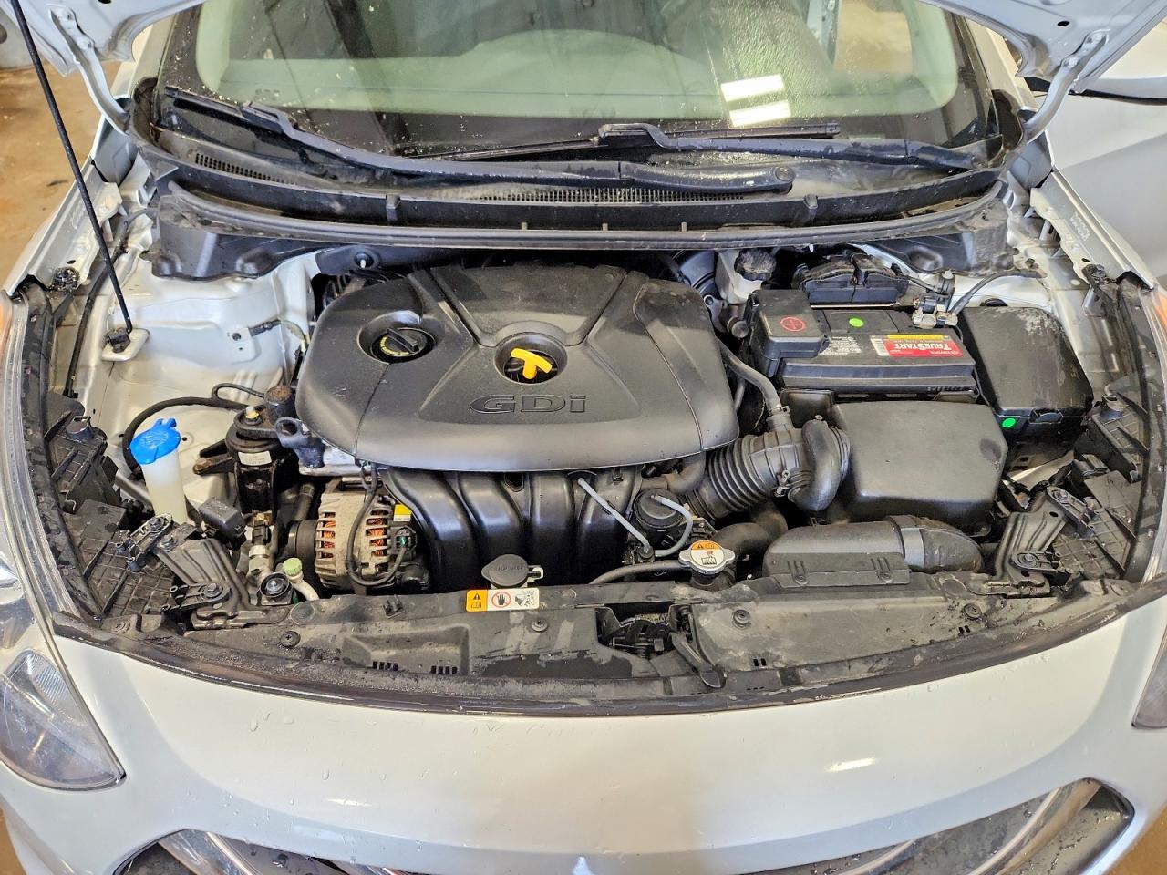 2014 Hyundai Elantra Gt Base Silver vin: KMHD35LH2EU165034