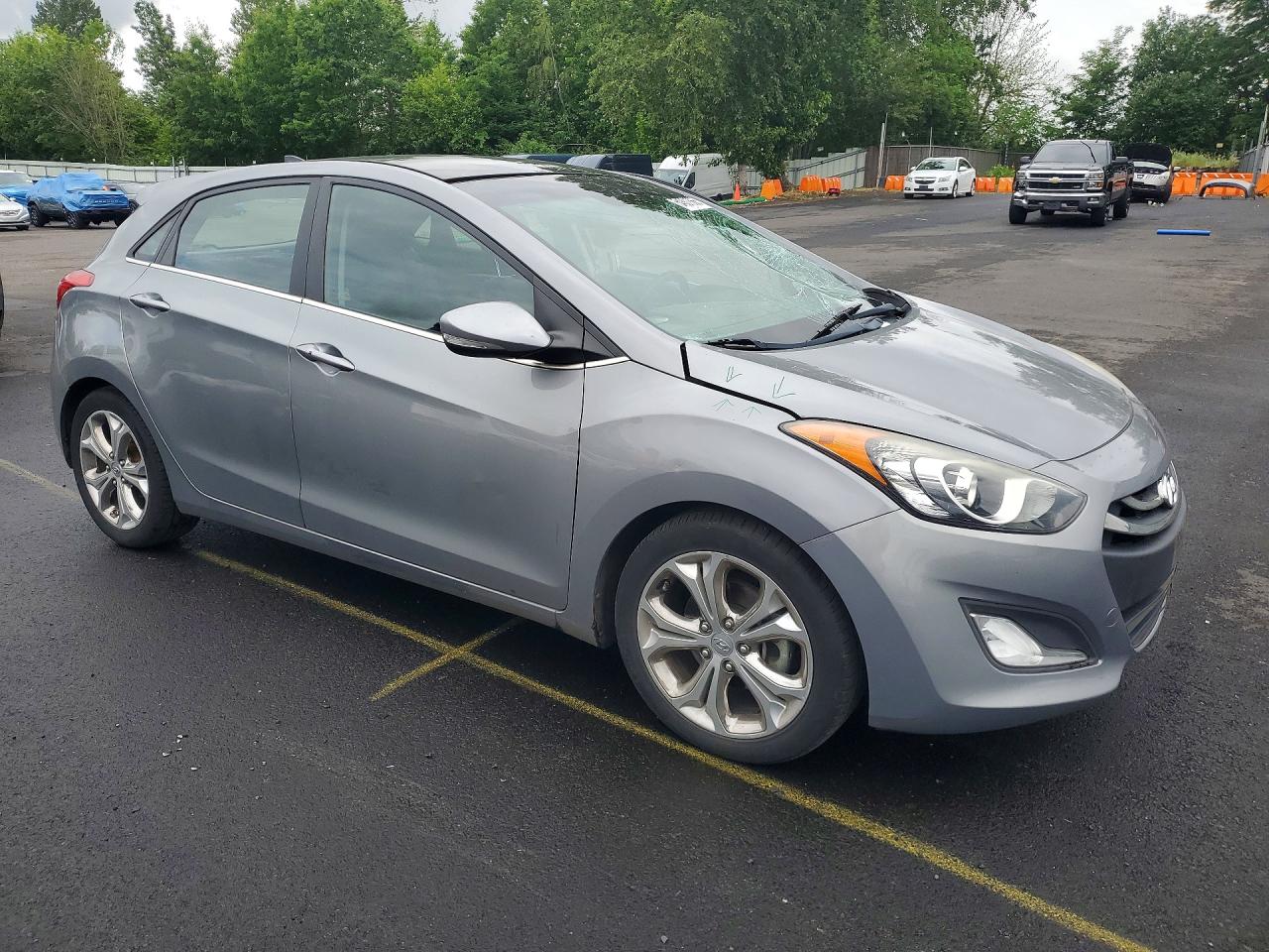 2014 Hyundai Elantra Gt Base Gray vin: KMHD35LH2EU173344