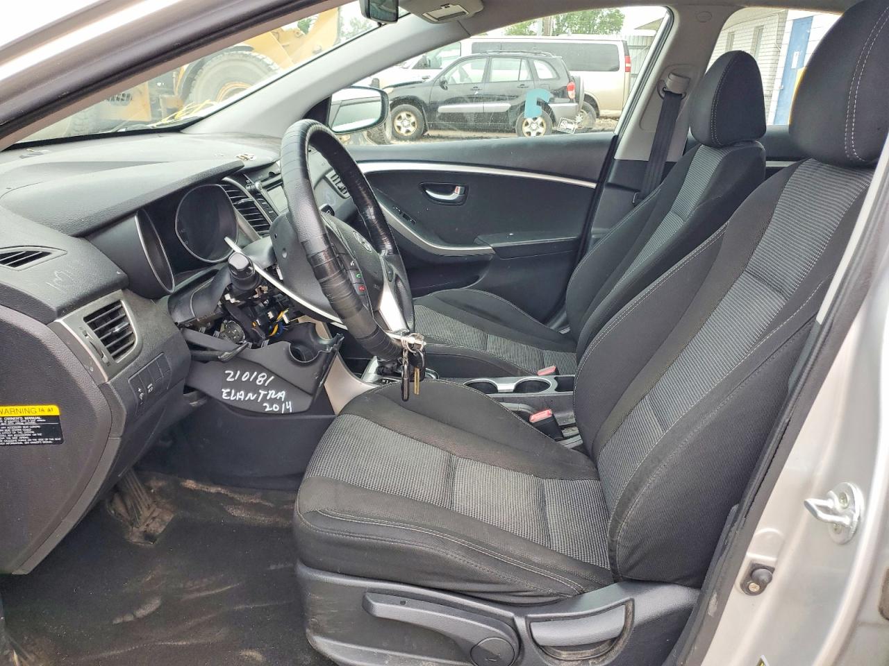 2014 Hyundai Elantra Gt Base Silver vin: KMHD35LH2EU219352