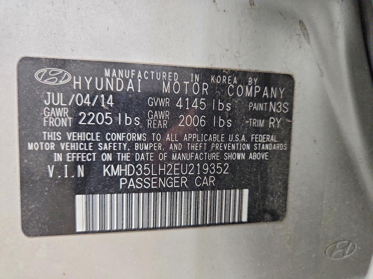 2014 Hyundai Elantra Gt Base Silver vin: KMHD35LH2EU219352