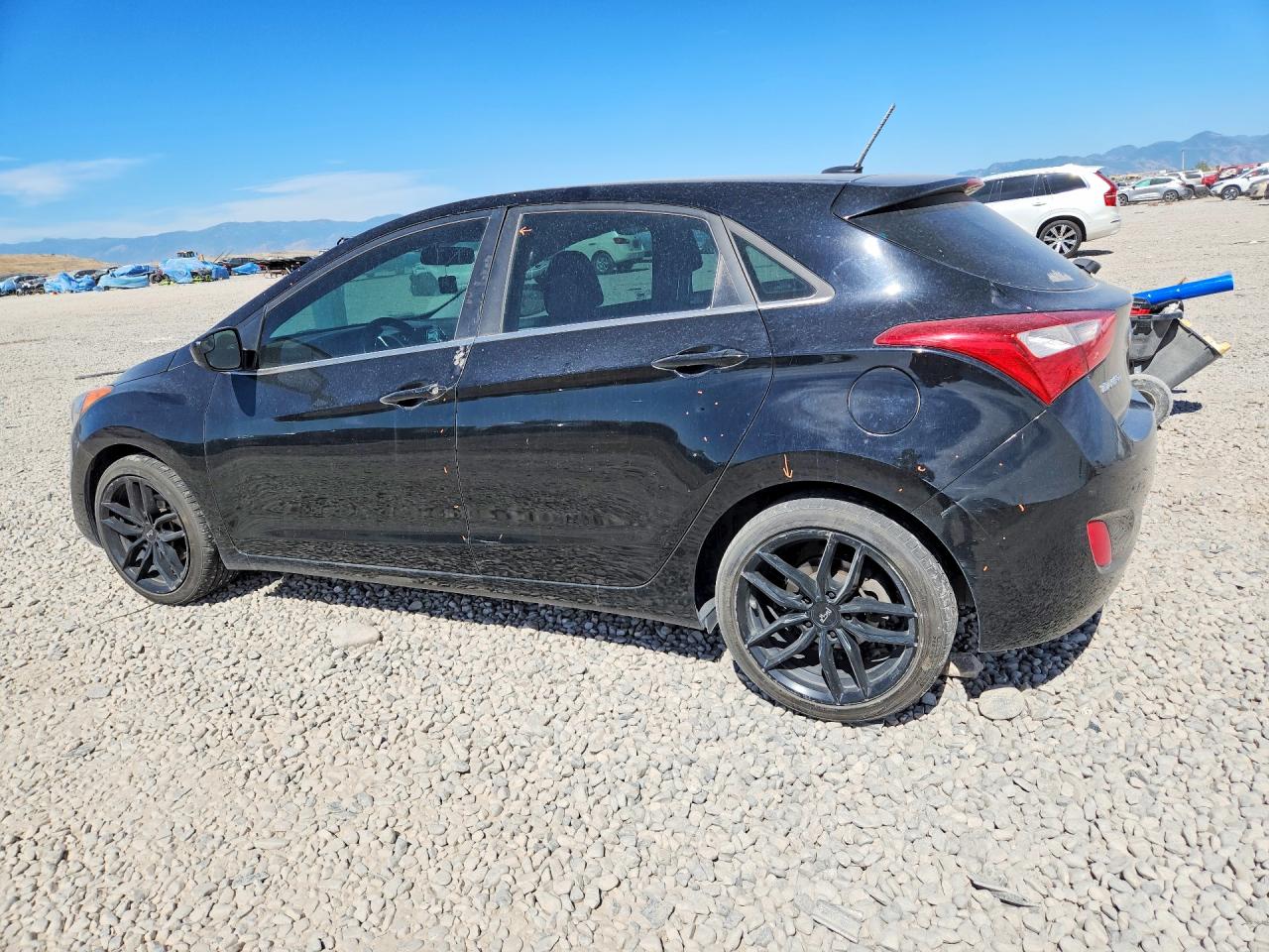 2014 Hyundai Elantra Gt Base Black vin: KMHD35LH2EU231131
