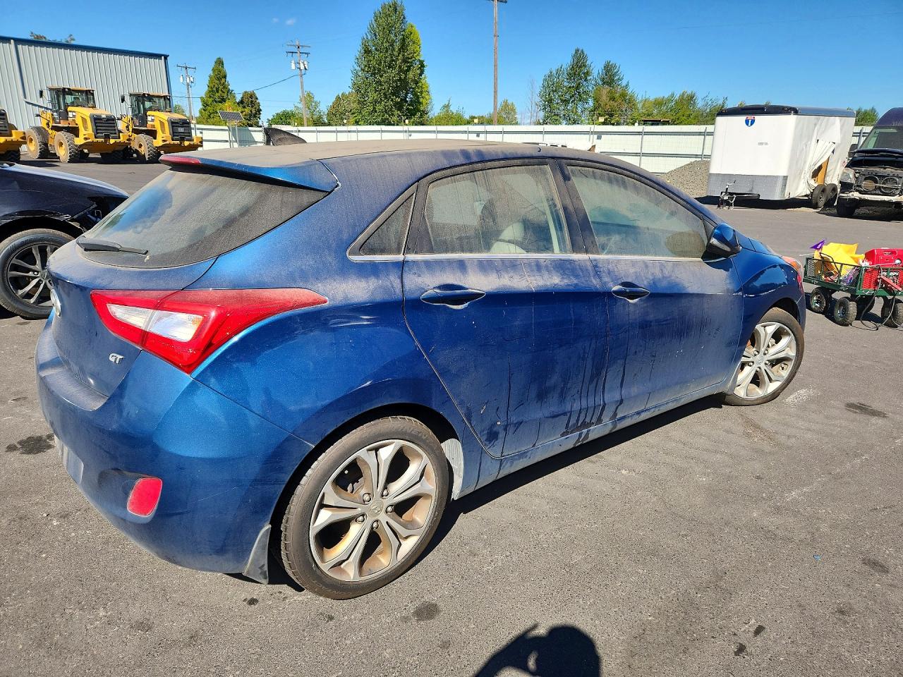 2015 Hyundai Elantra Gt Base Blue vin: KMHD35LH2FU241627
