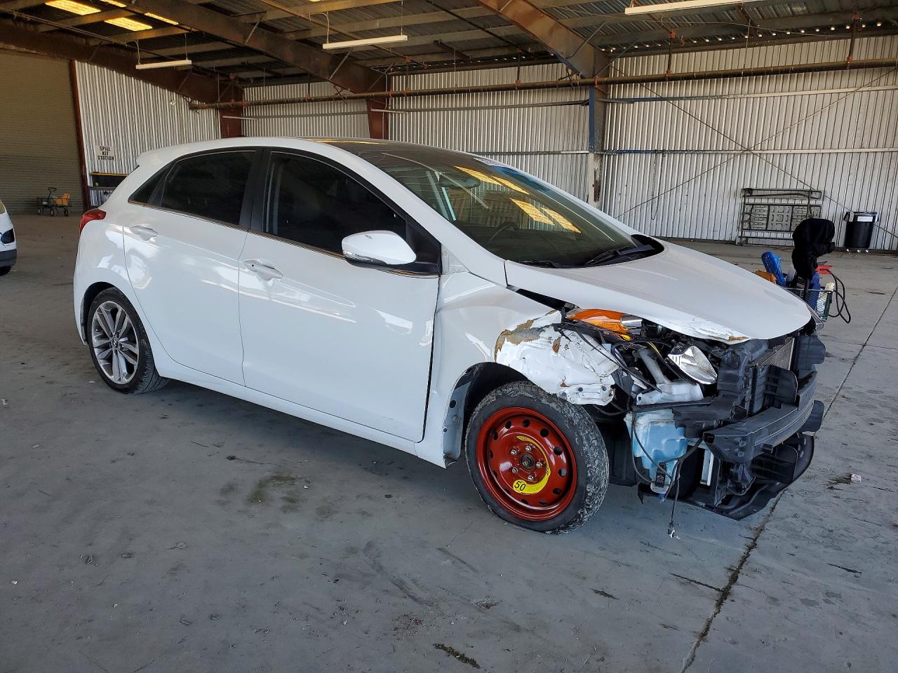 2016 Hyundai Elantra Gt Base White vin: KMHD35LH2GU300497