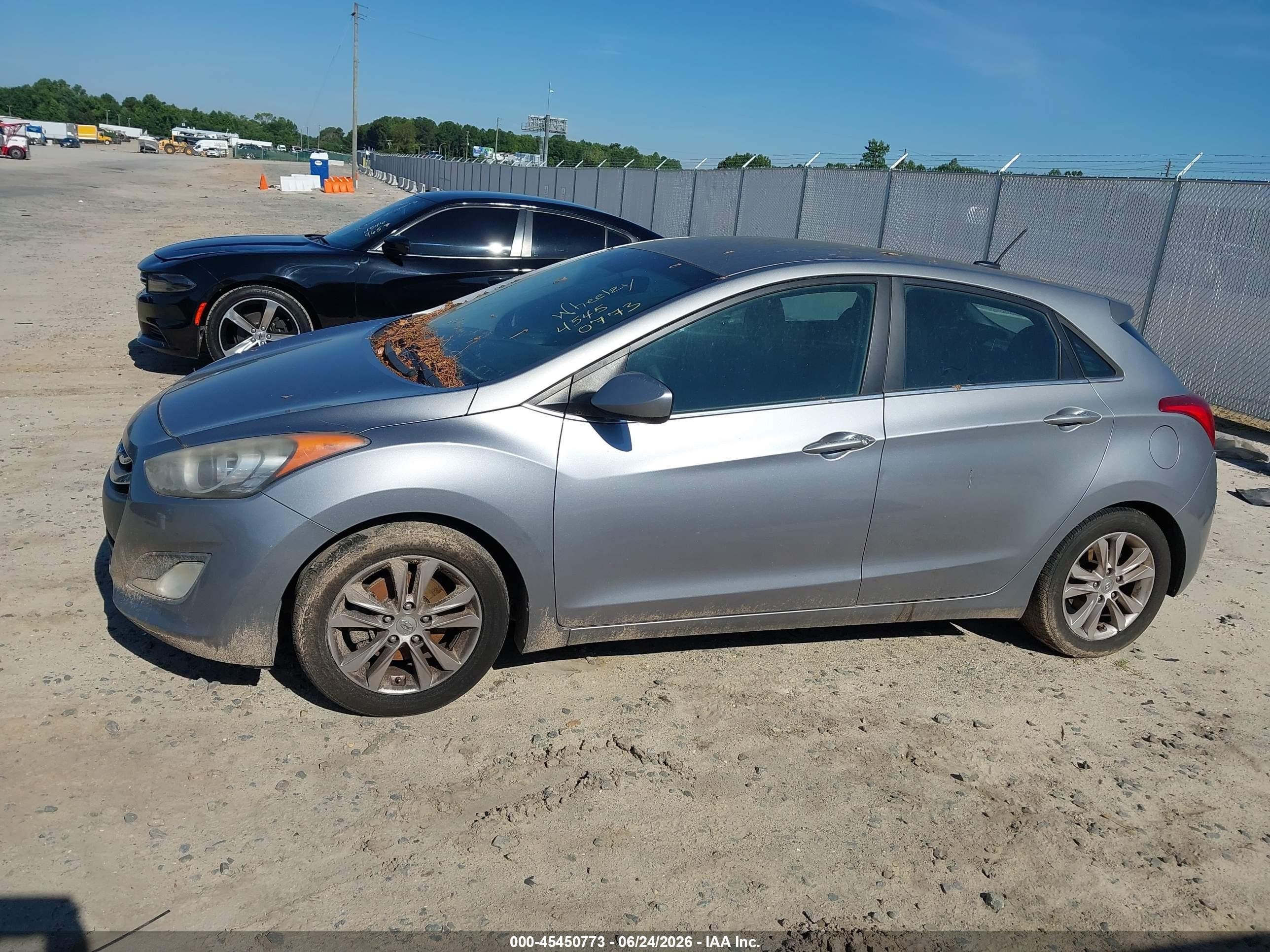 2014 Hyundai Elantra Gt   Gray vin: KMHD35LH3EU167018