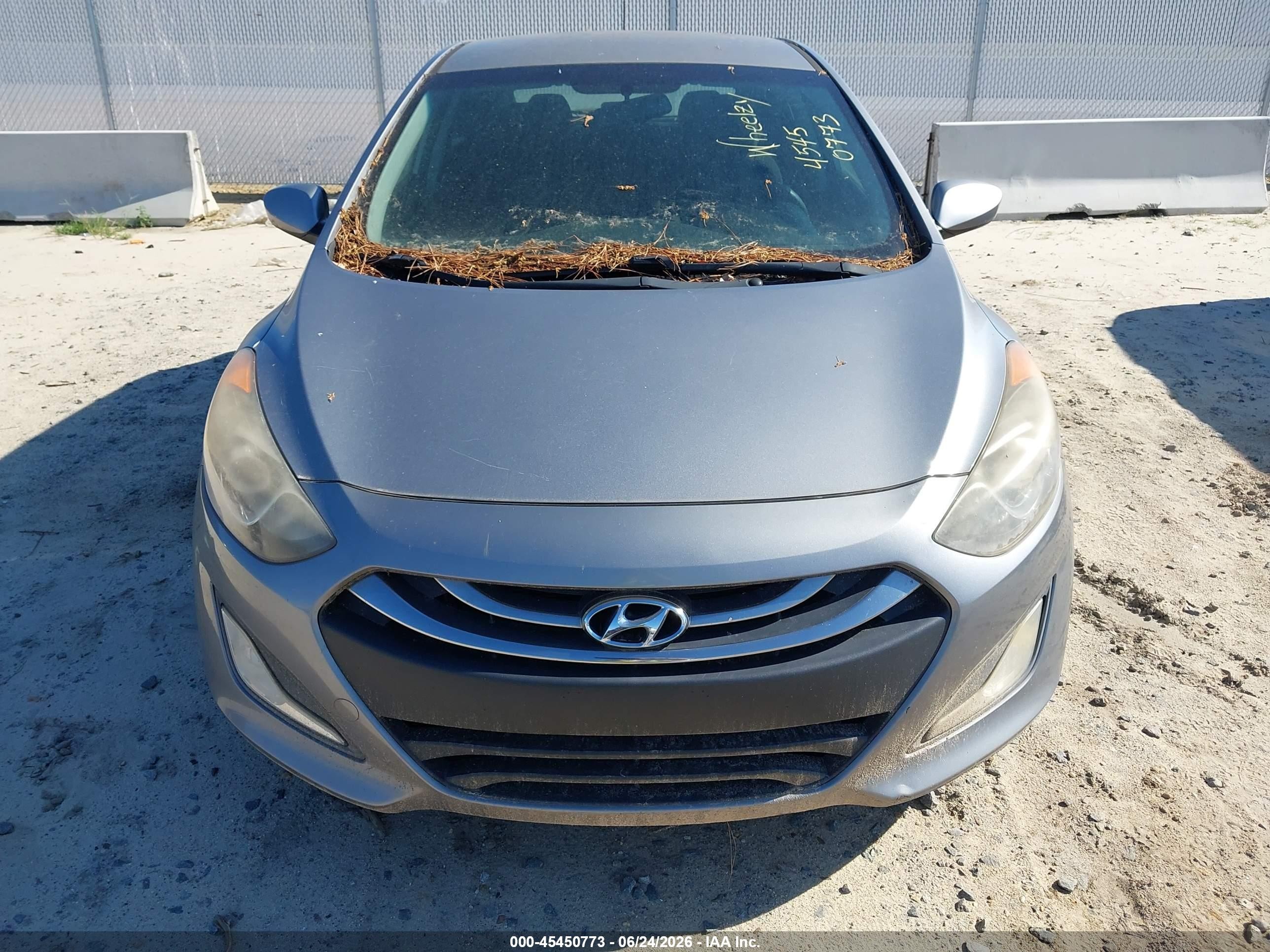 2014 Hyundai Elantra Gt   Gray vin: KMHD35LH3EU167018