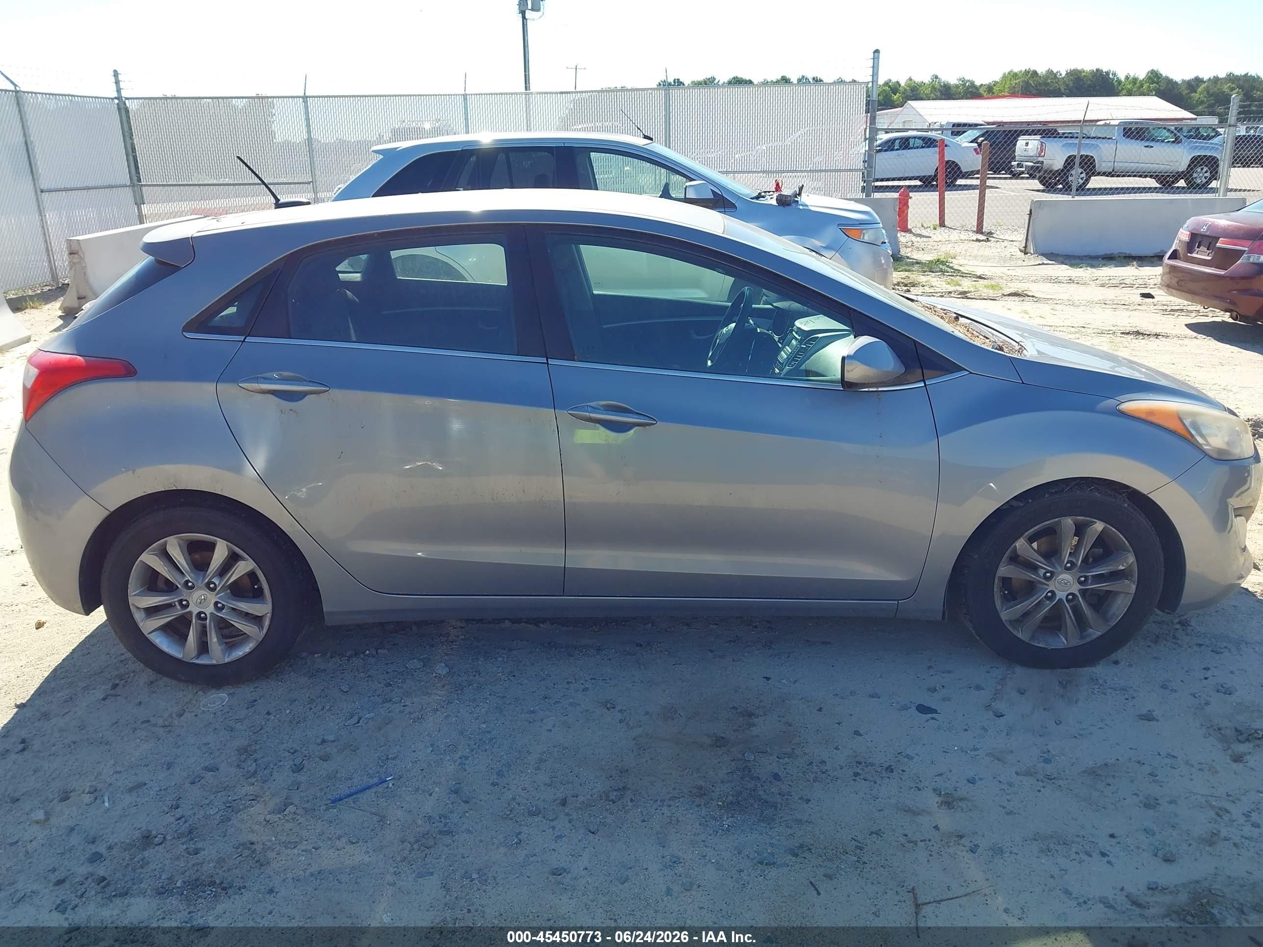 2014 Hyundai Elantra Gt   Gray vin: KMHD35LH3EU167018