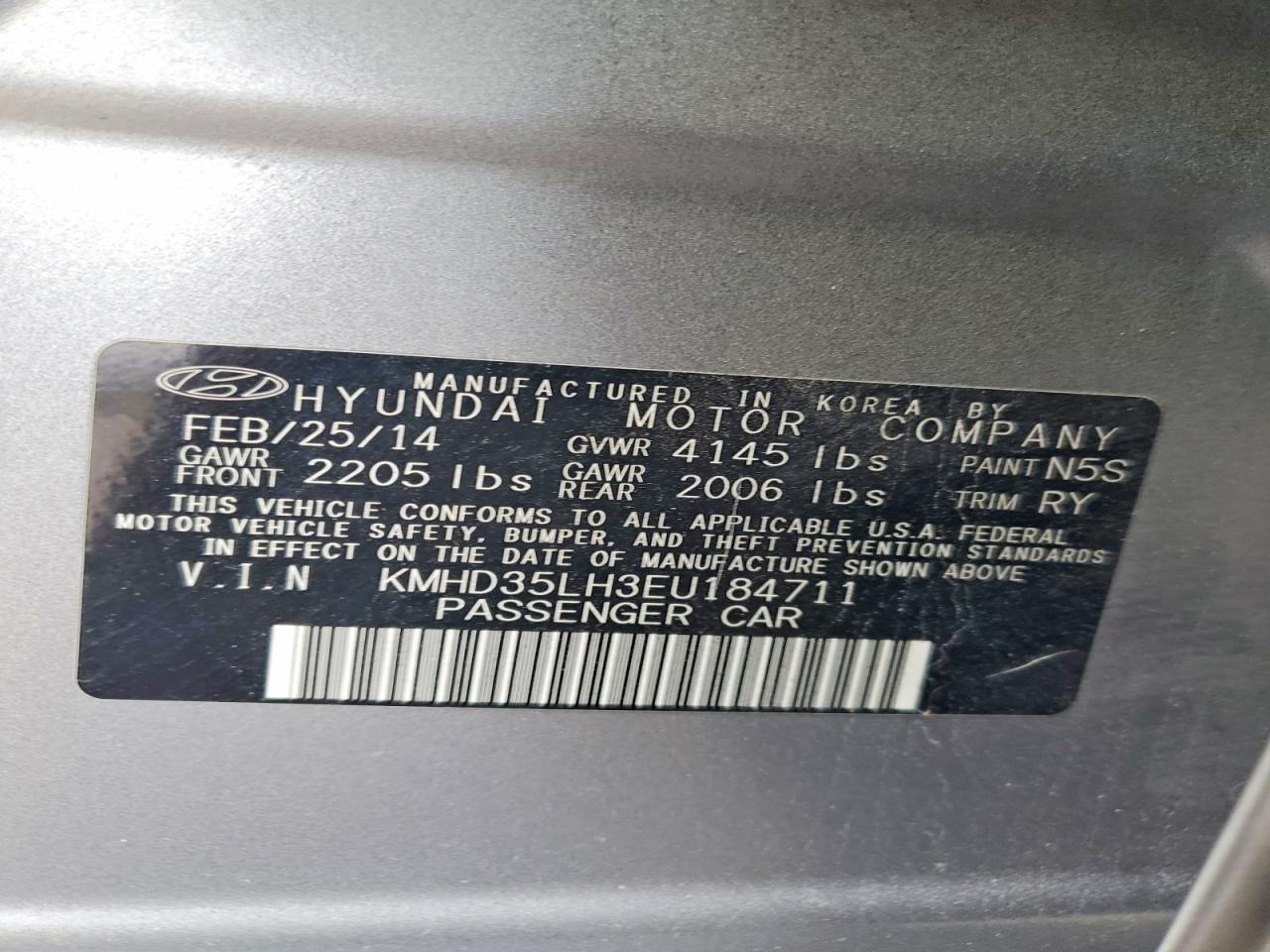 2014 Hyundai Elantra Gt Base Silver vin: KMHD35LH3EU184711