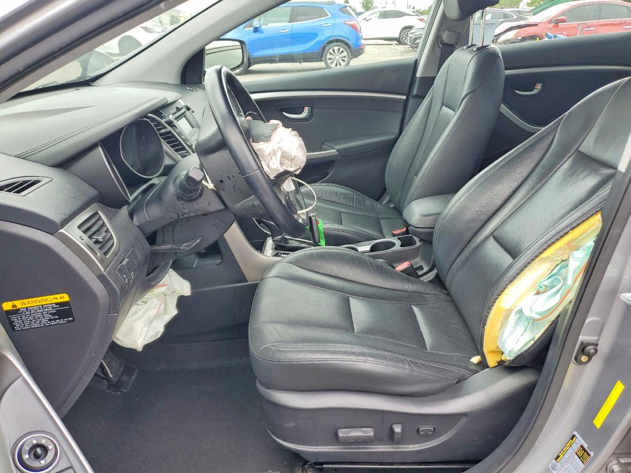 2014 Hyundai Elantra Gt Base Silver vin: KMHD35LH3EU184711