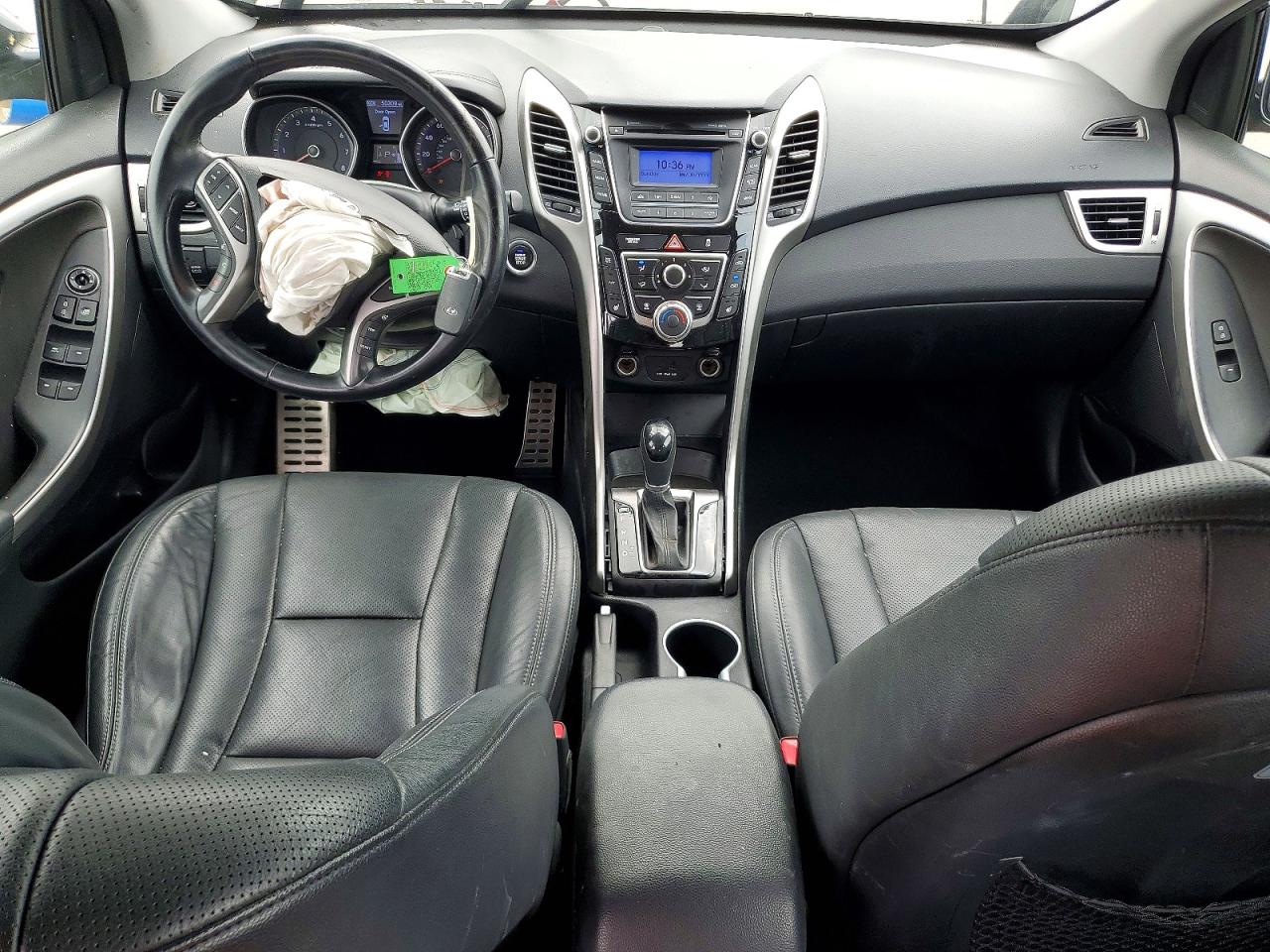 2014 Hyundai Elantra Gt Base Silver vin: KMHD35LH3EU184711
