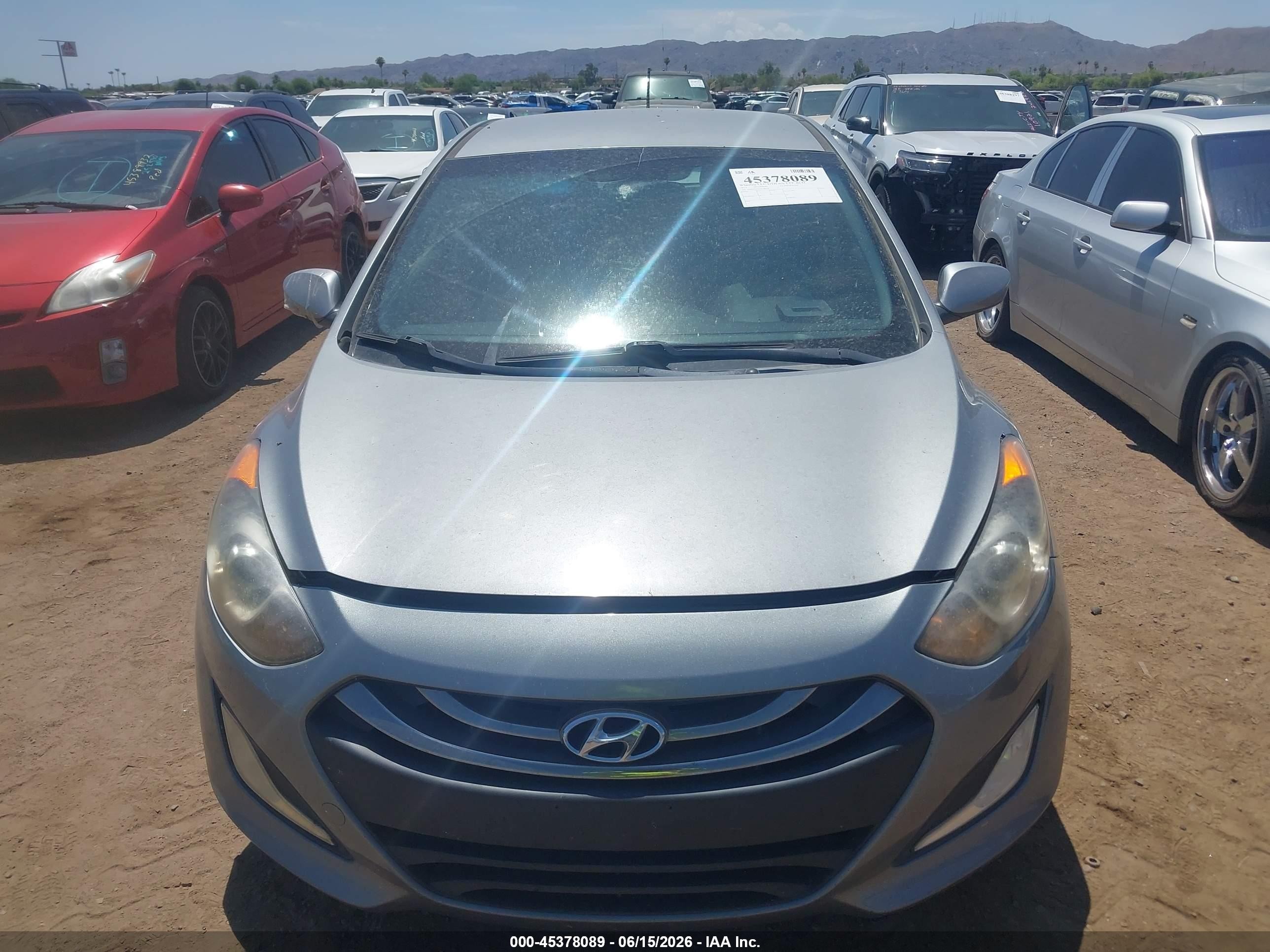 2014 Hyundai Elantra Gt   Silver vin: KMHD35LH3EU184739