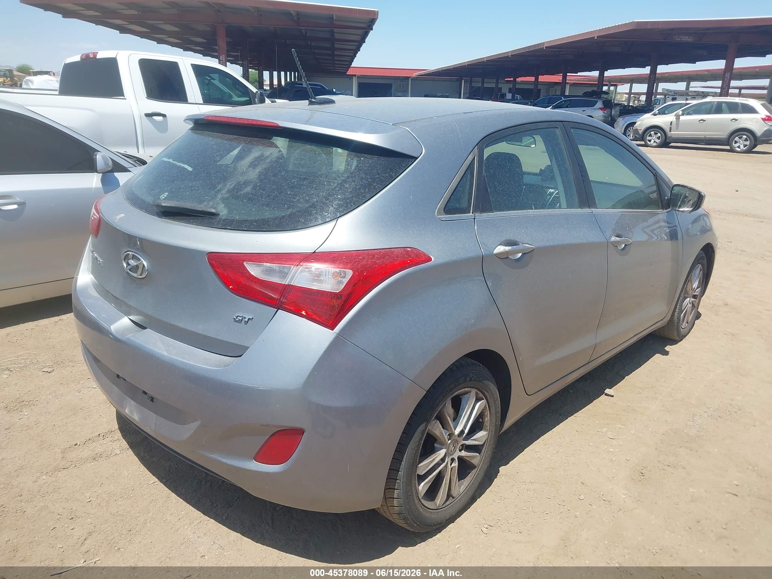 2014 Hyundai Elantra Gt   Silver vin: KMHD35LH3EU184739