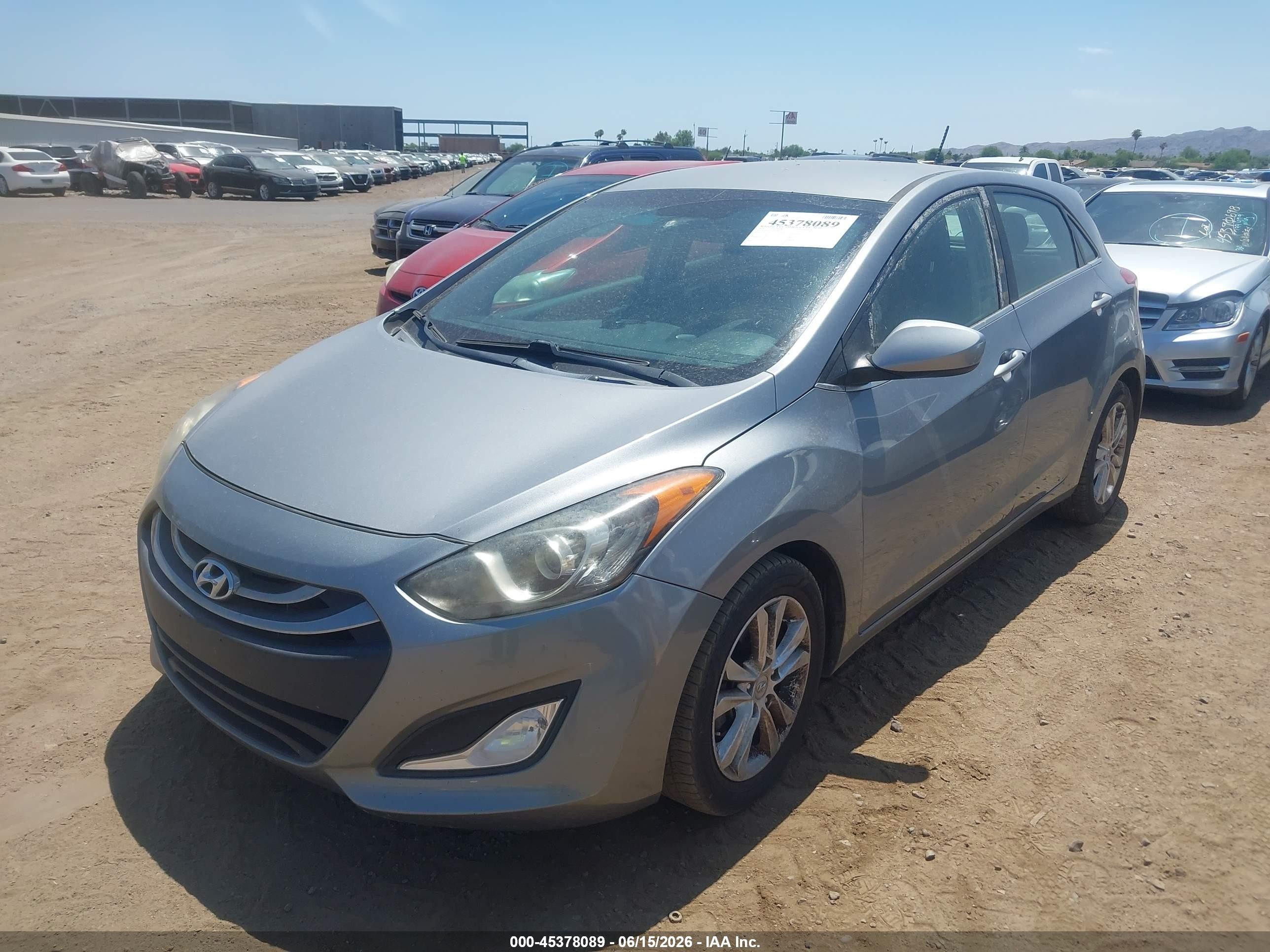 2014 Hyundai Elantra Gt   Silver vin: KMHD35LH3EU184739