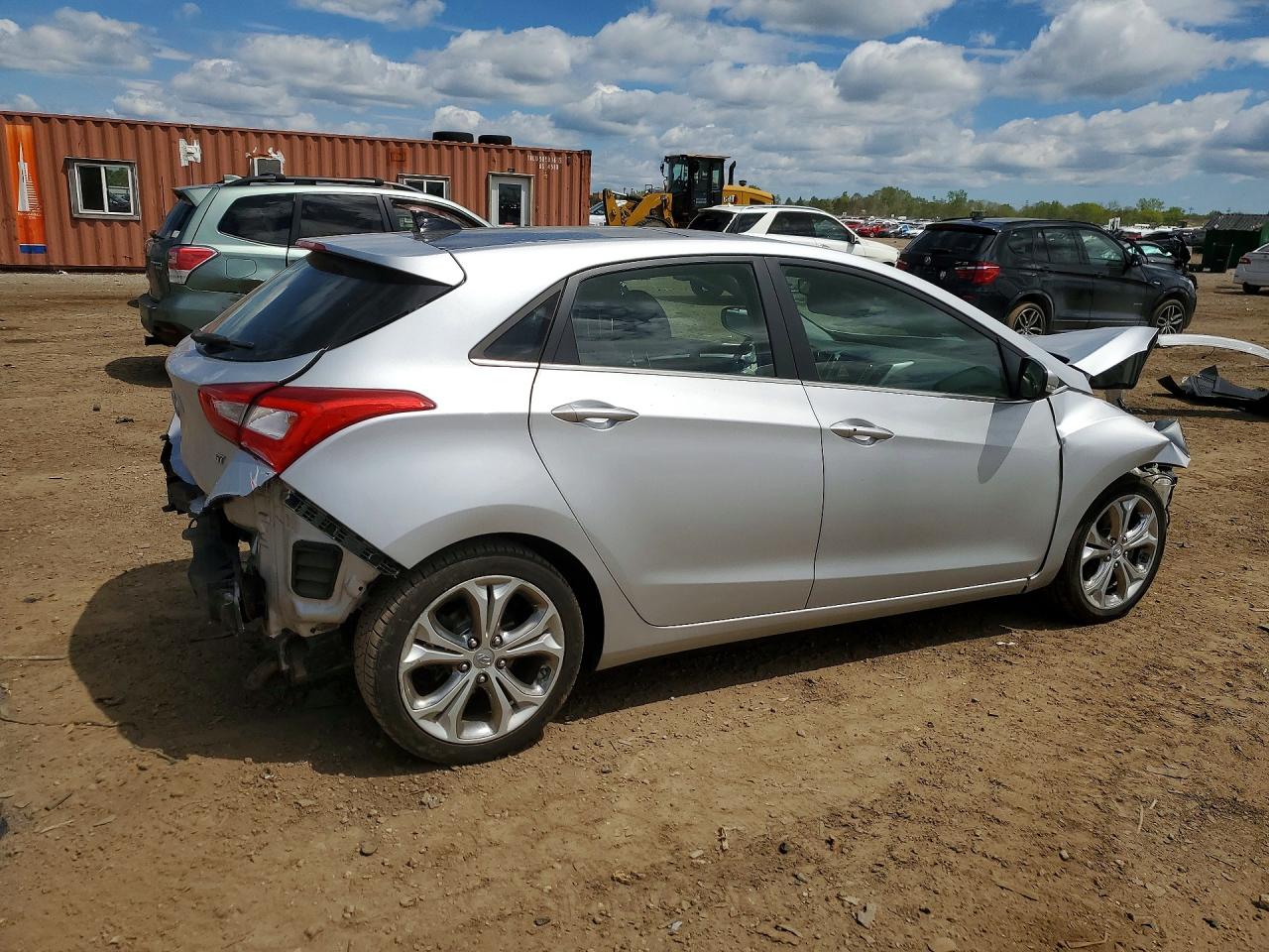 2014 Hyundai Elantra Gt Base Silver vin: KMHD35LH3EU184790