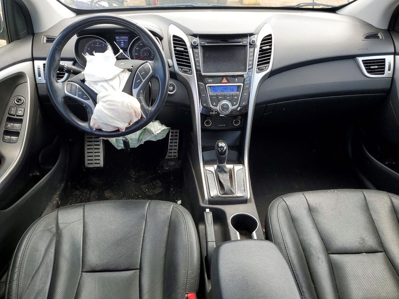 2014 Hyundai Elantra Gt Base Silver vin: KMHD35LH3EU184790