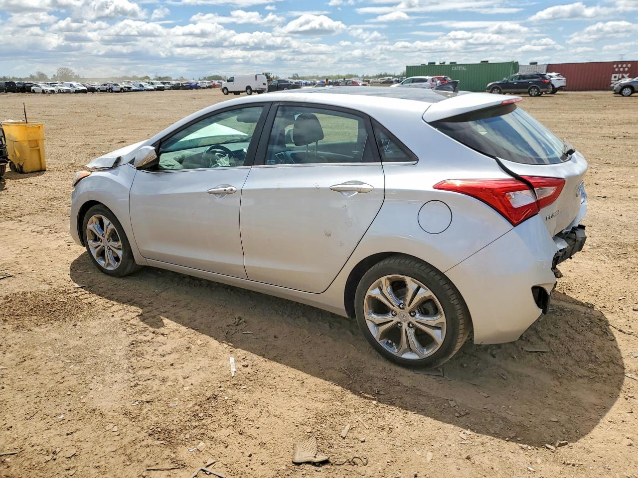 2014 Hyundai Elantra Gt Base Silver vin: KMHD35LH3EU184790